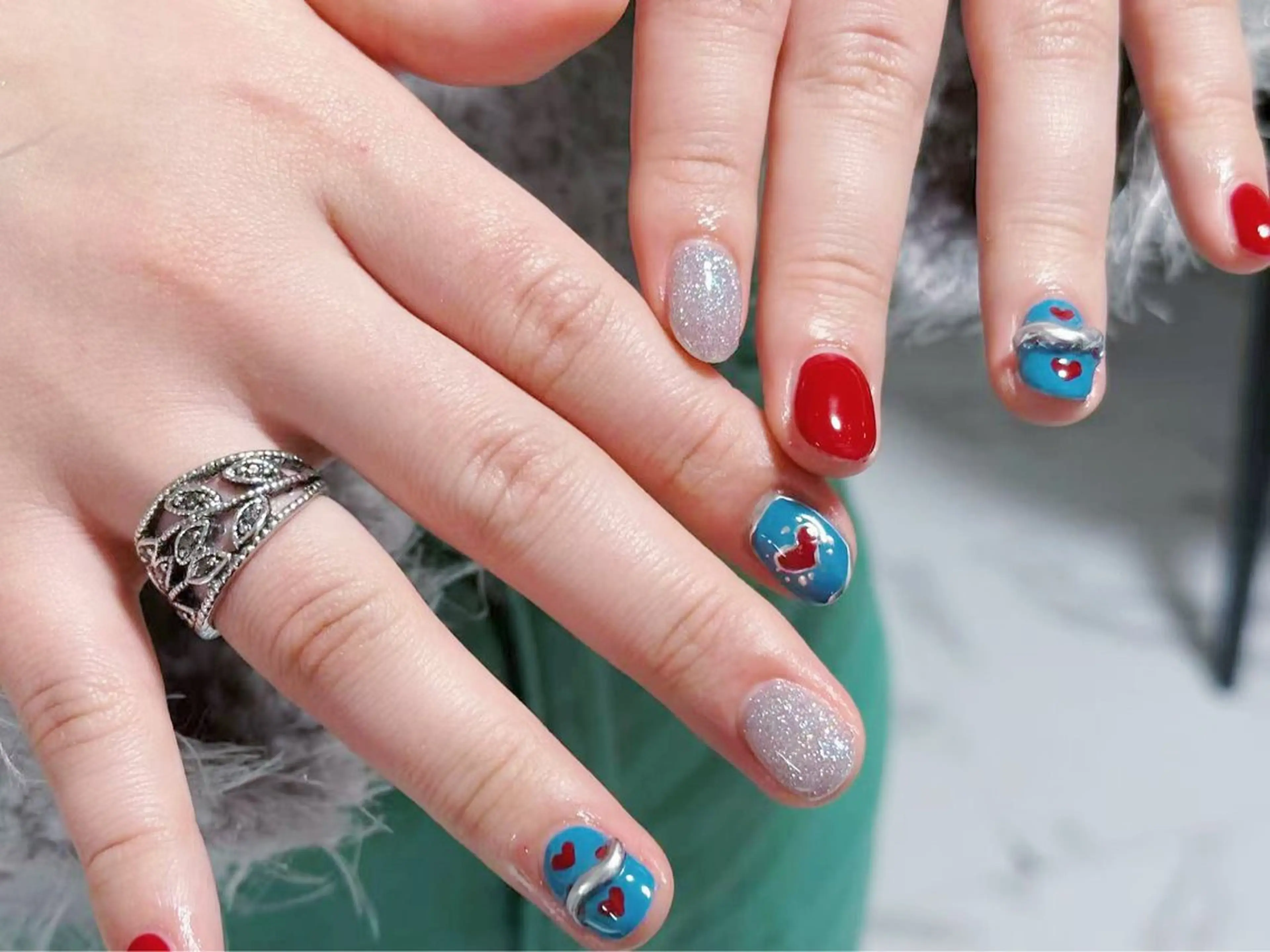 ネイル チークネイル 長さ出し フレンチネイル グラデーション マグネットネイル ハンドネイル ハンドケア ⭐️Syu Rei⭐️のネイルデザイン