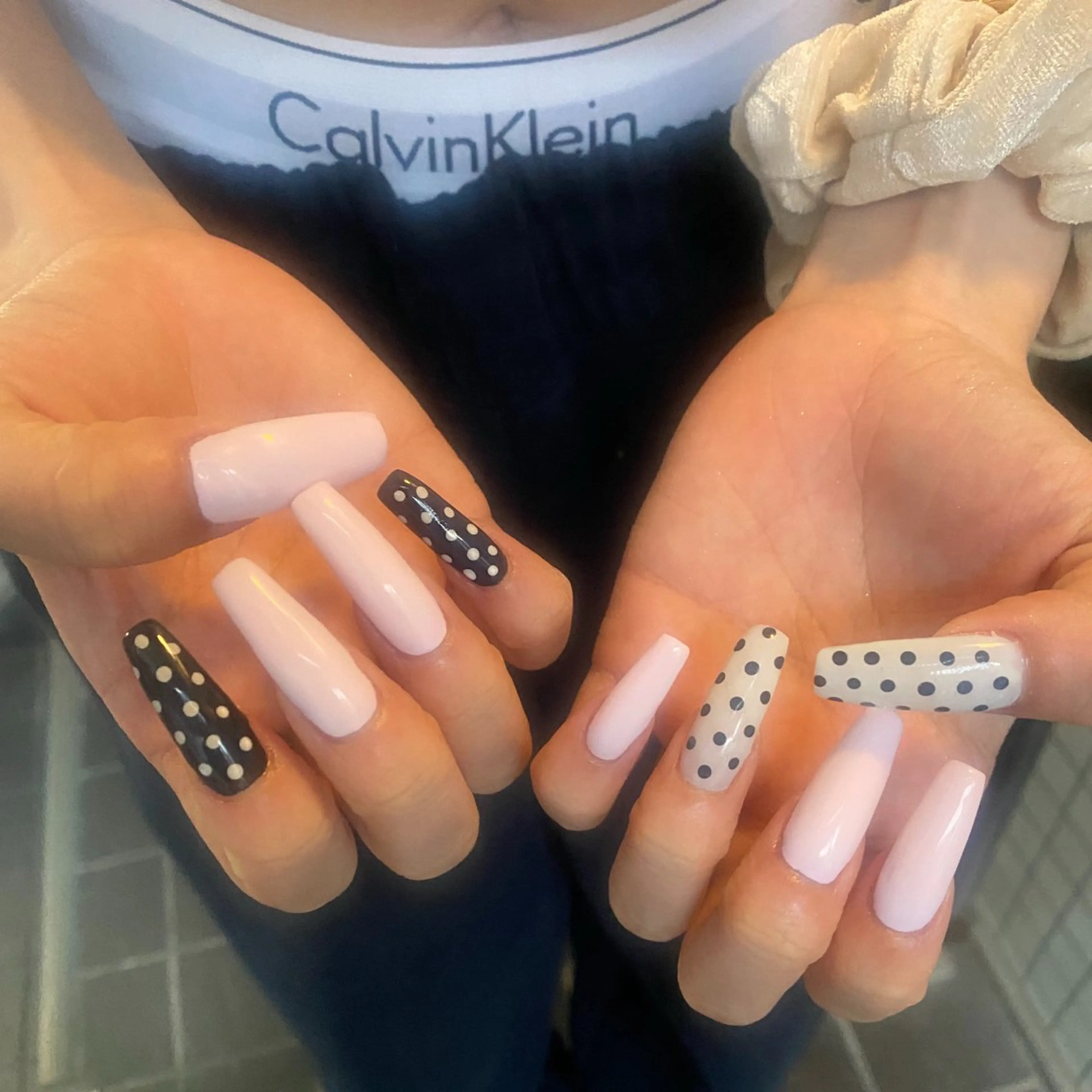 🩸練習モデル【茨木市店】🩸1/110:00​〜​ or 13:30​〜​〈1名さま限定〉長さだし10本＋オフ込み90分アートの写真