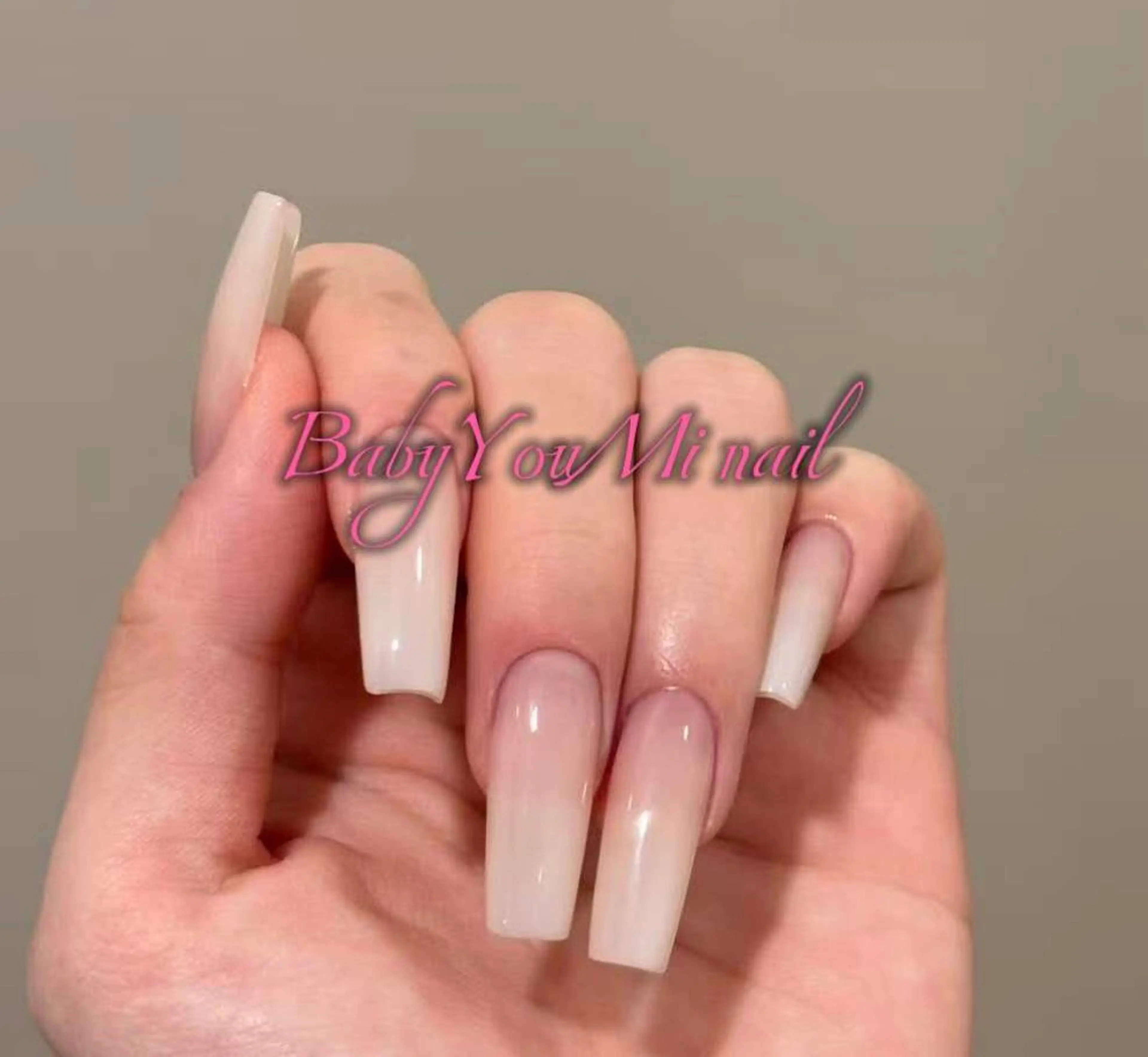 ネイル オーロラネイル フラワーネイル フットネイル フレンチネイル ジェルネイル ハンドネイル 相沢 さやかのネイルデザイン