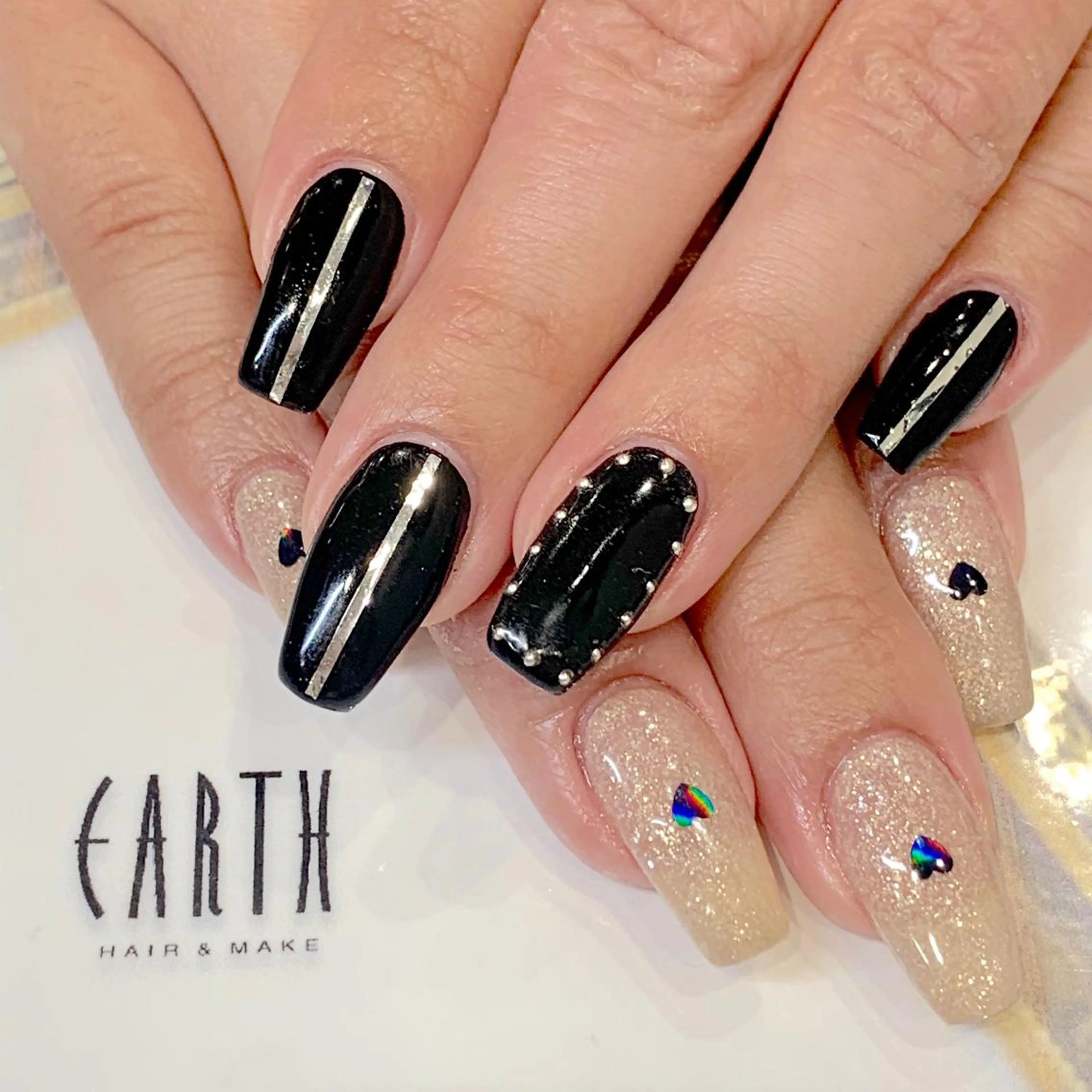 ネイル ラメ(グリッター) ハンドネイル 佐藤 まりえのネイルデザイン