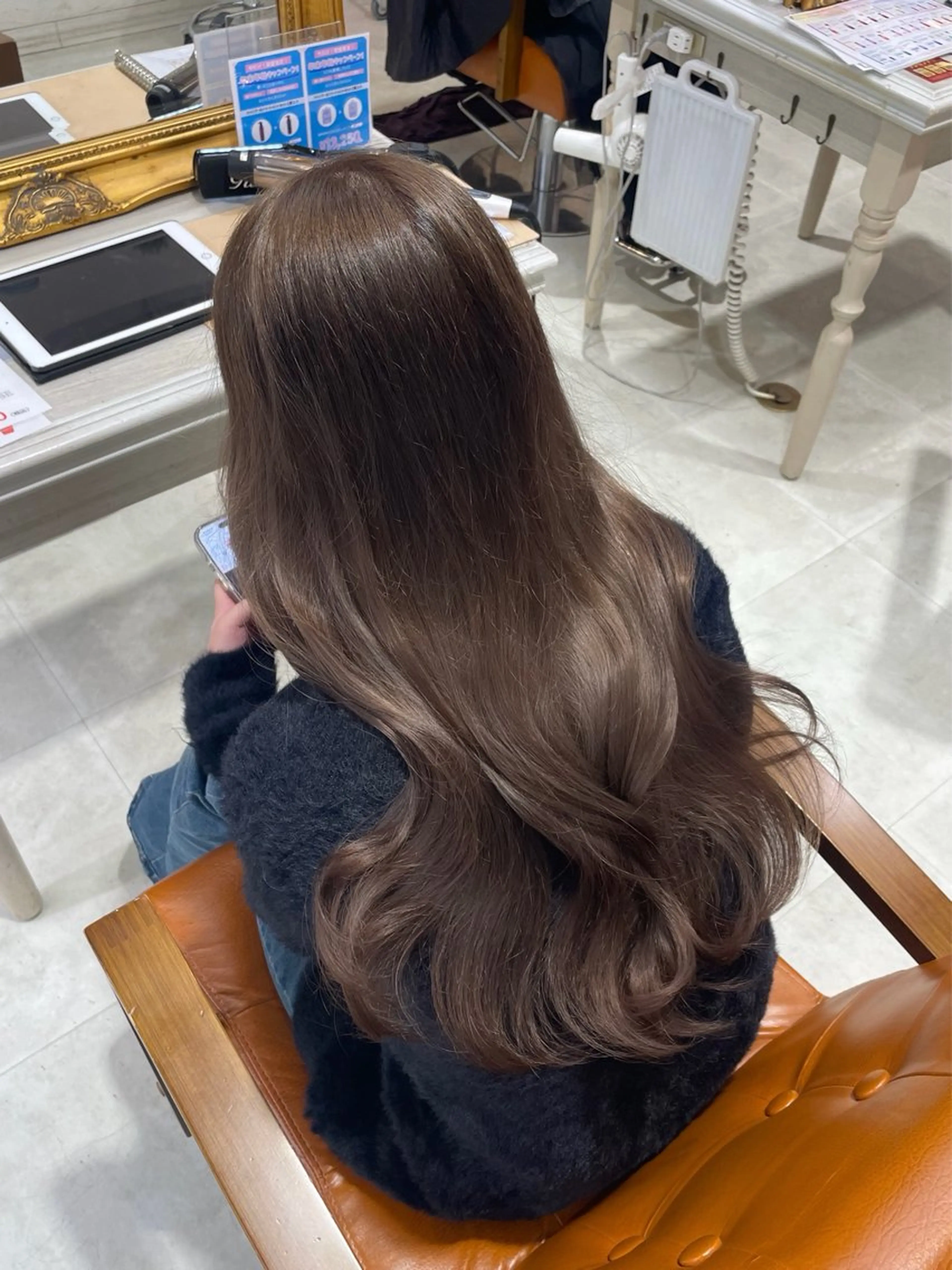 ロング カラー ヘアカラー トリートメント 大村 真咲のヘアスタイル