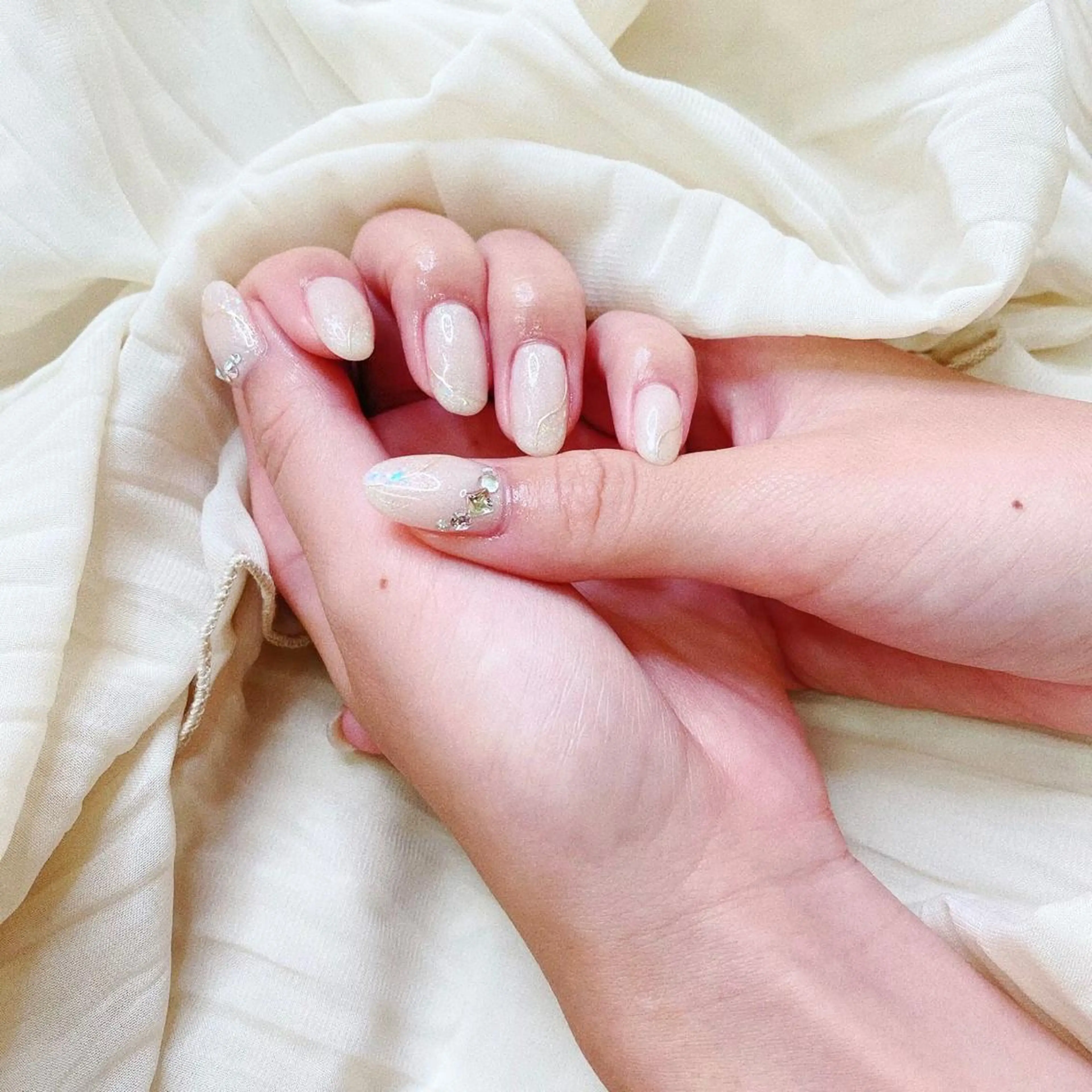 ネイル 長さ出し ハンドネイル Nailist SUZU所属・Nailist suzuのネイルデザイン