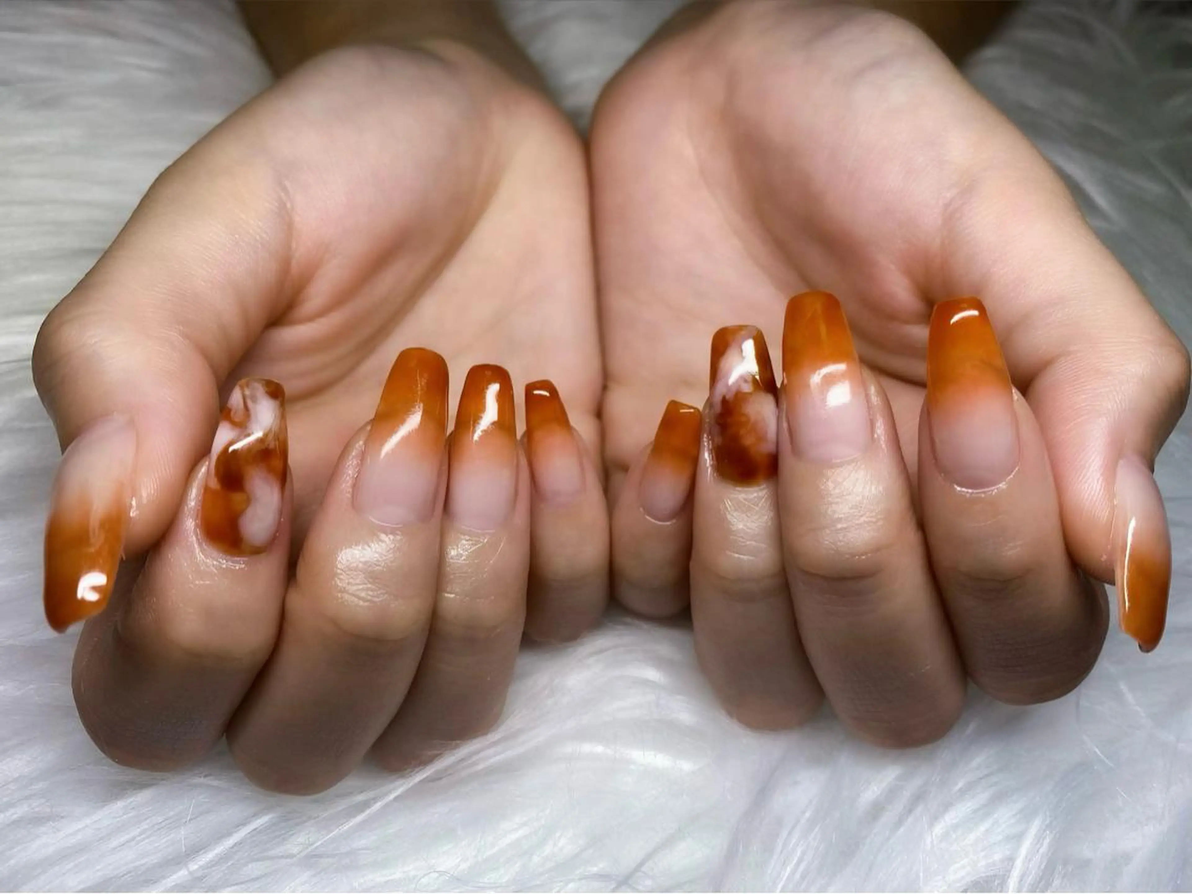 ネイル べっ甲ネイル グラデーション Era nailのネイルデザイン