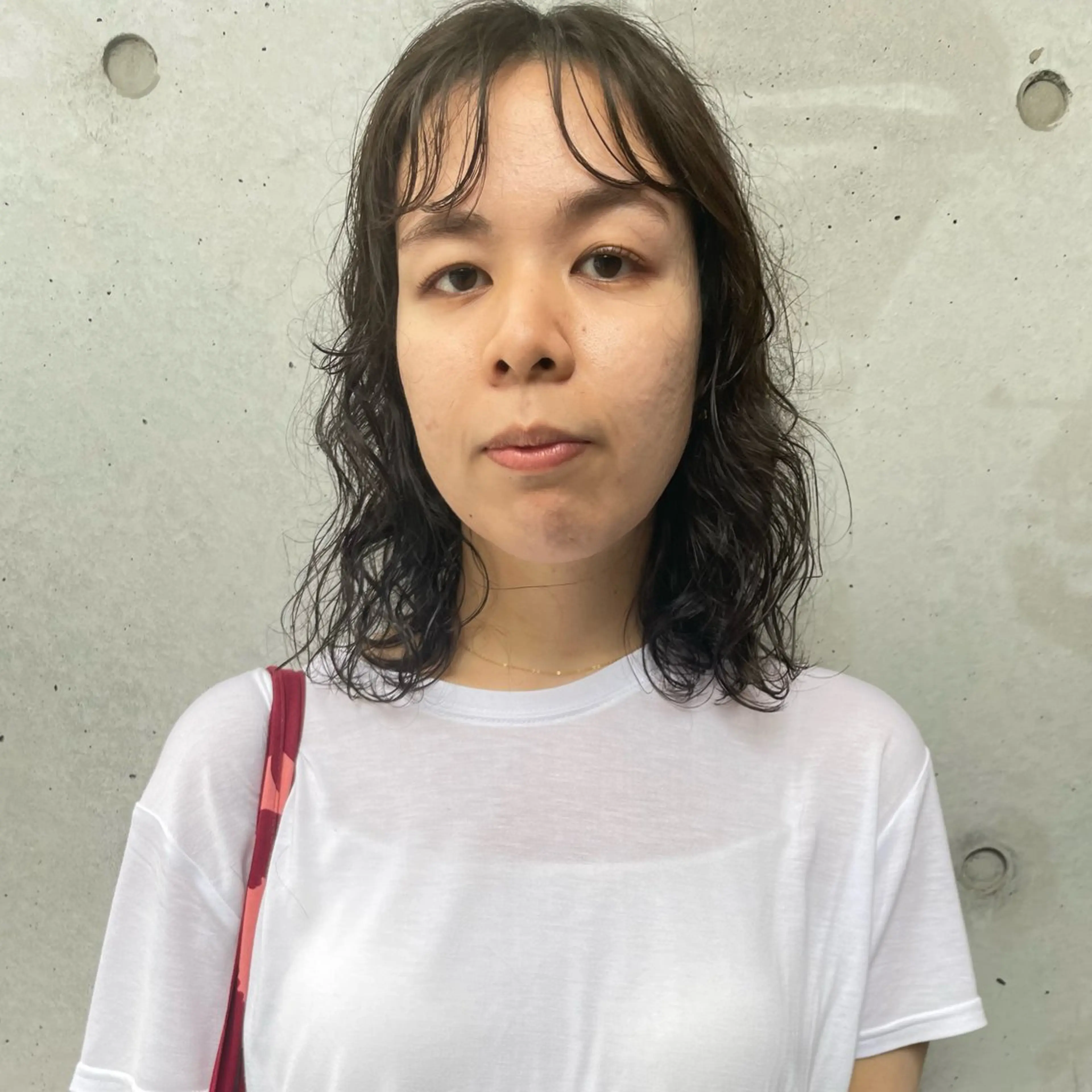 ミディアム パーマ ホリケ アオイのヘアスタイル