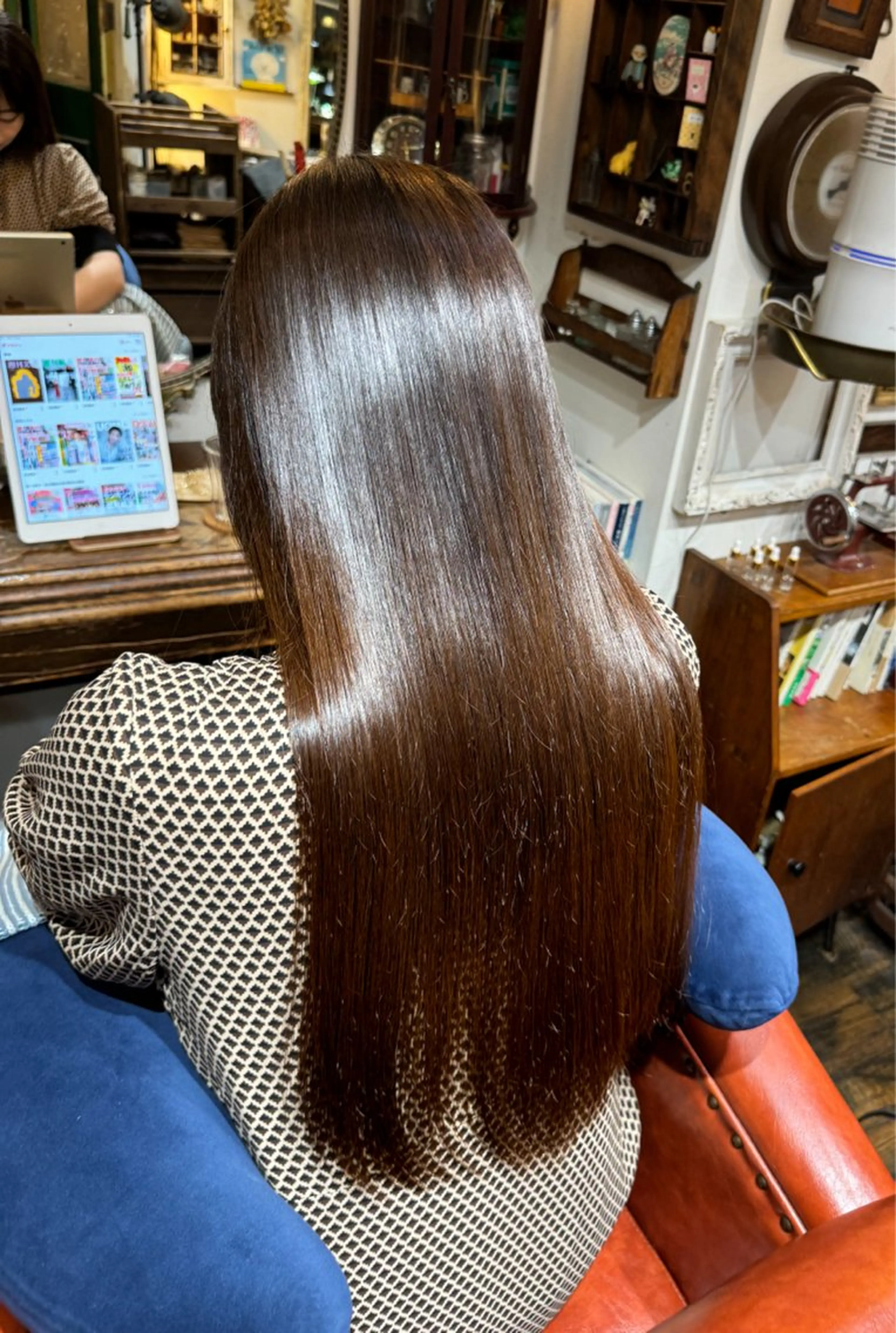 ロング くせ毛 髪質改善 縮毛矯正 トリートメント カット 縮毛矯正 ヘッドスパ 飯田 実歩(じっぽ)のヘアスタイル