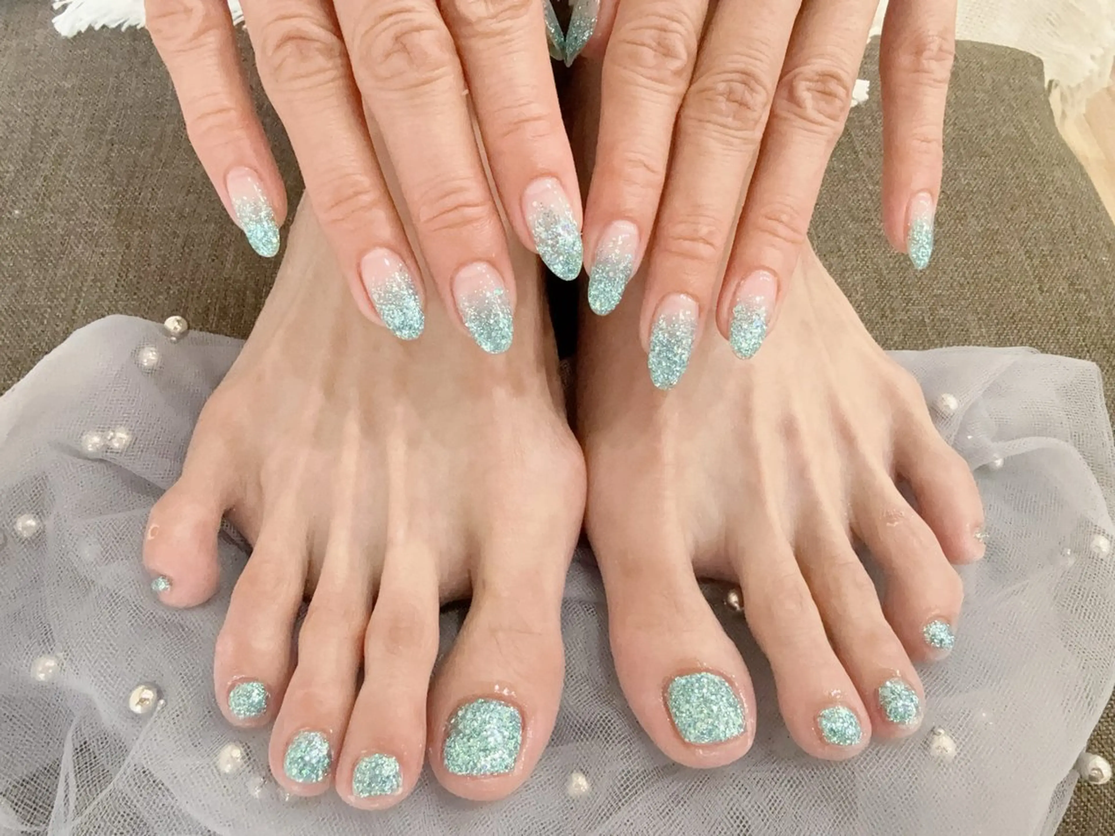 ネイル ハンドネイル Fairyフェアリーネイルサロン所属・シズ セキのネイルデザイン