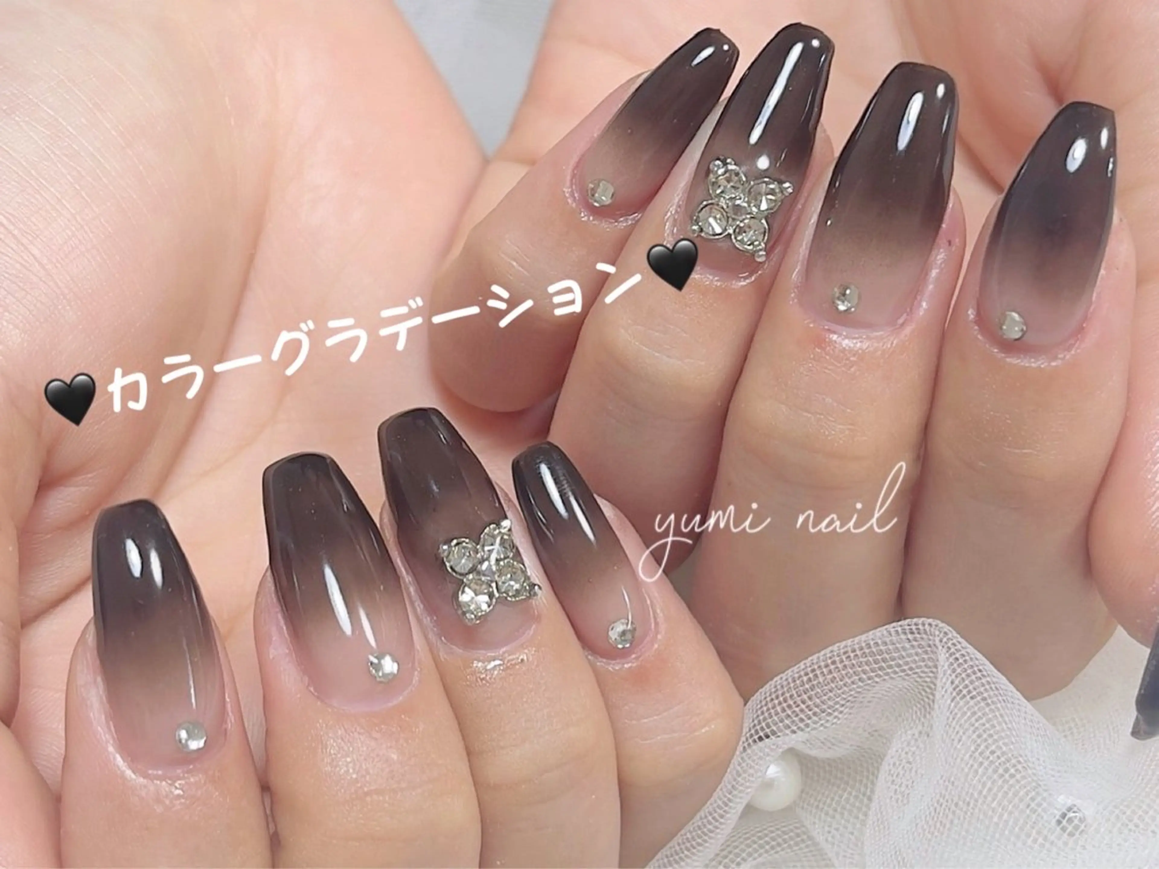 ネイル ハンドネイル 𝐲𝐮𝐦𝐢🎀 長さ出しデザイン専門のネイルデザイン