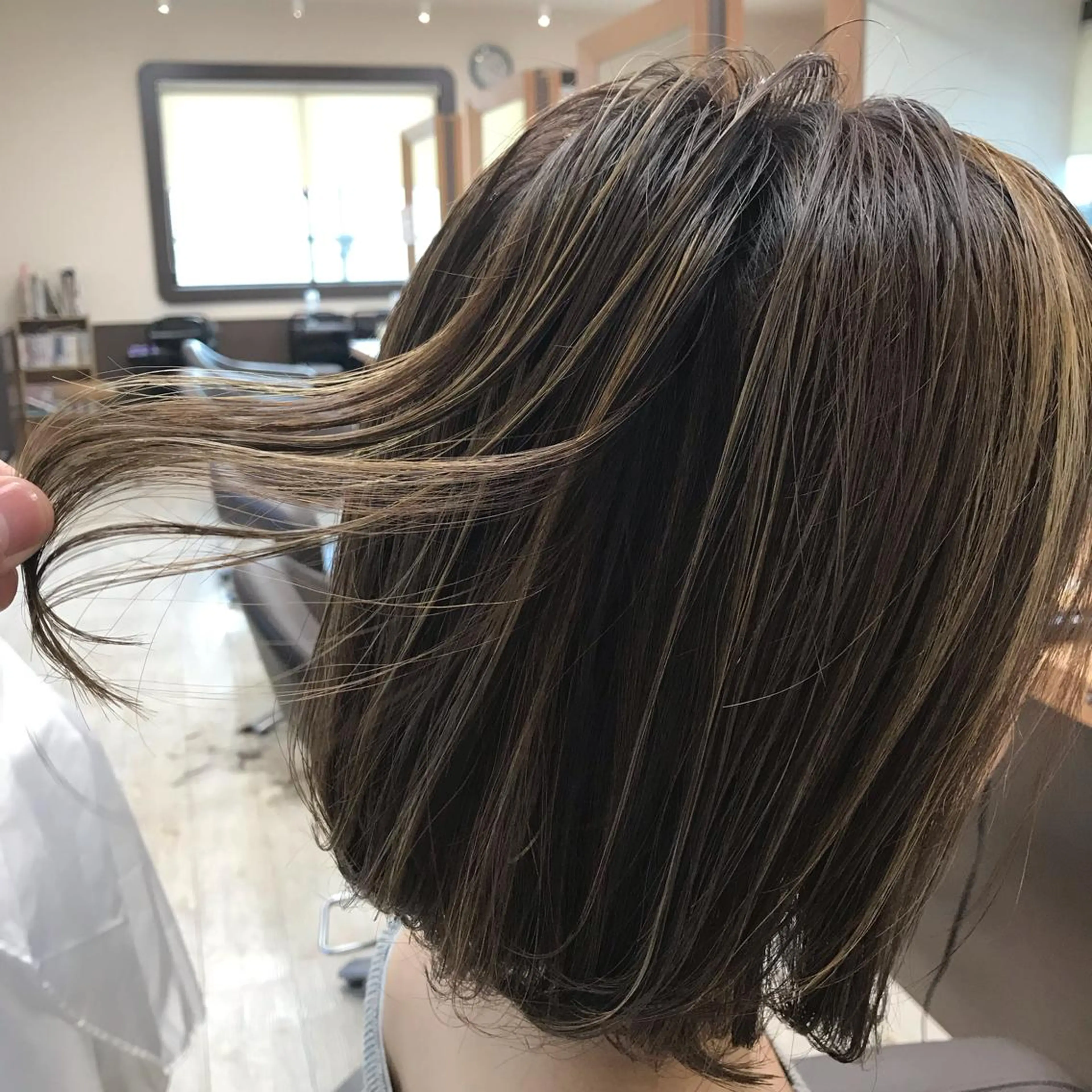 ショート カラー カット ヘアカラー トリートメント Lien 深井店のヘアスタイル