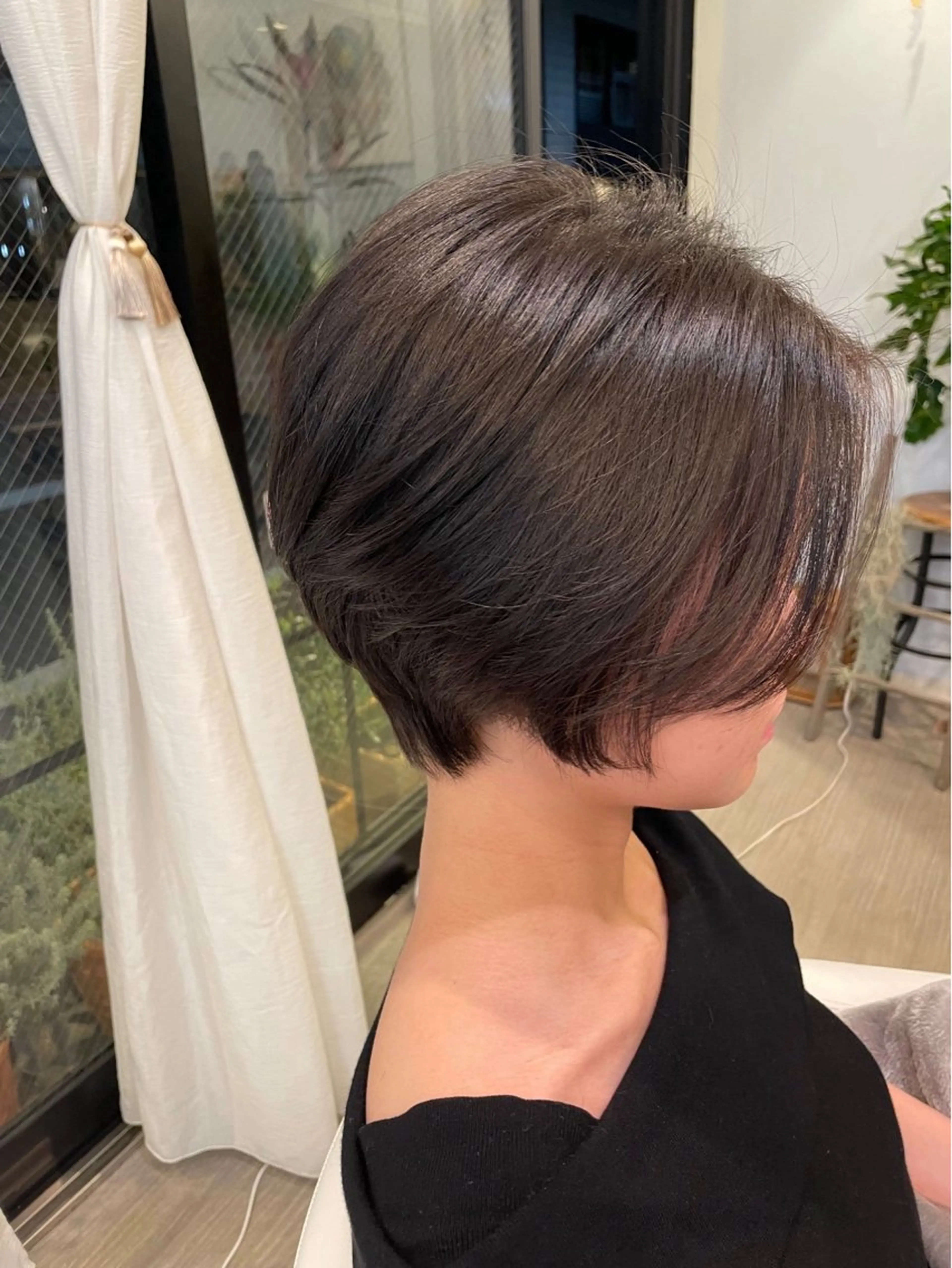 カラー 大矢 美奈子のヘアスタイル