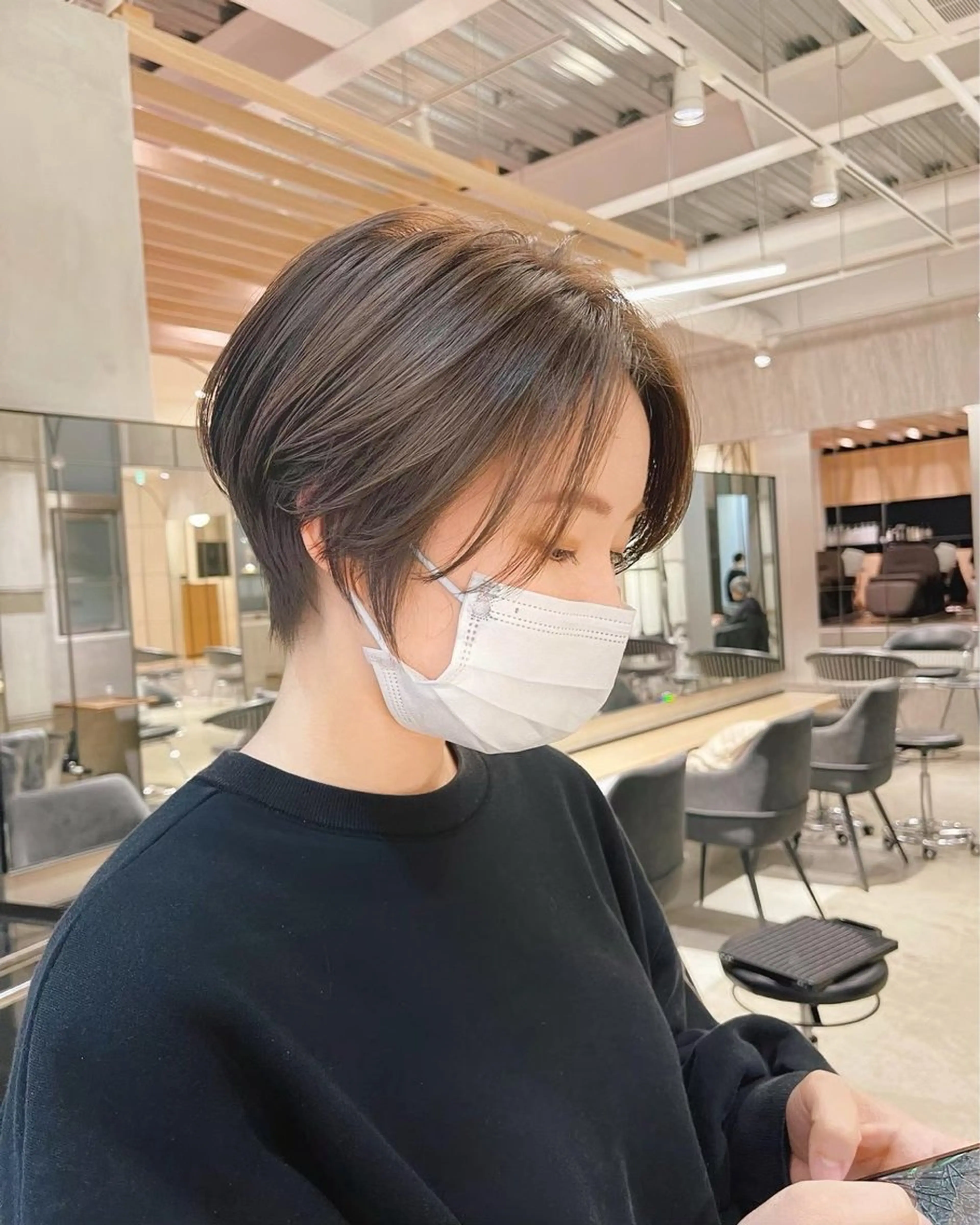 ショート カット 須藤　優真 レイヤーボブ　ウルフのヘアスタイル