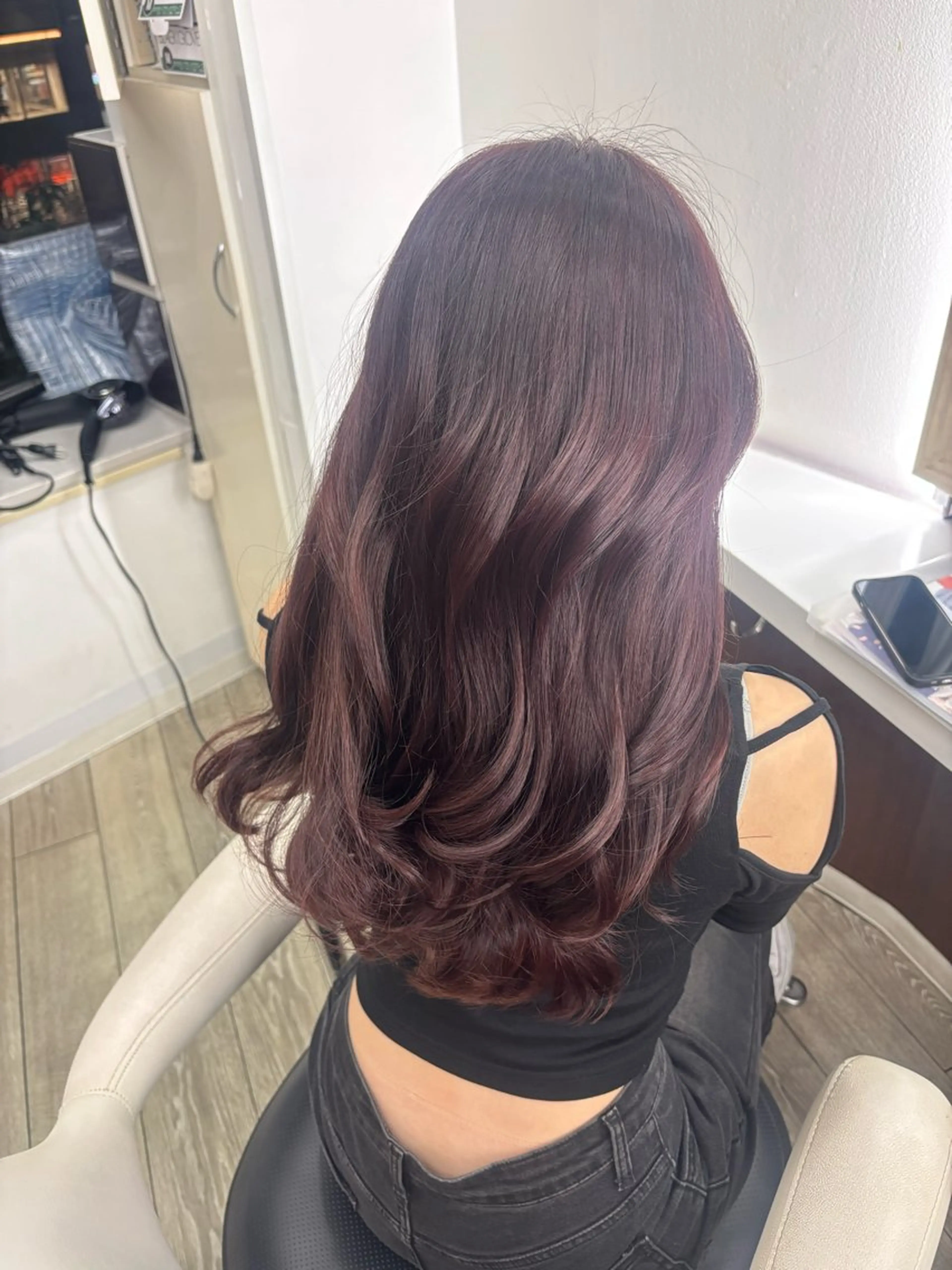 ロング ヘアカラー トリートメント さとう さくらのヘアスタイル