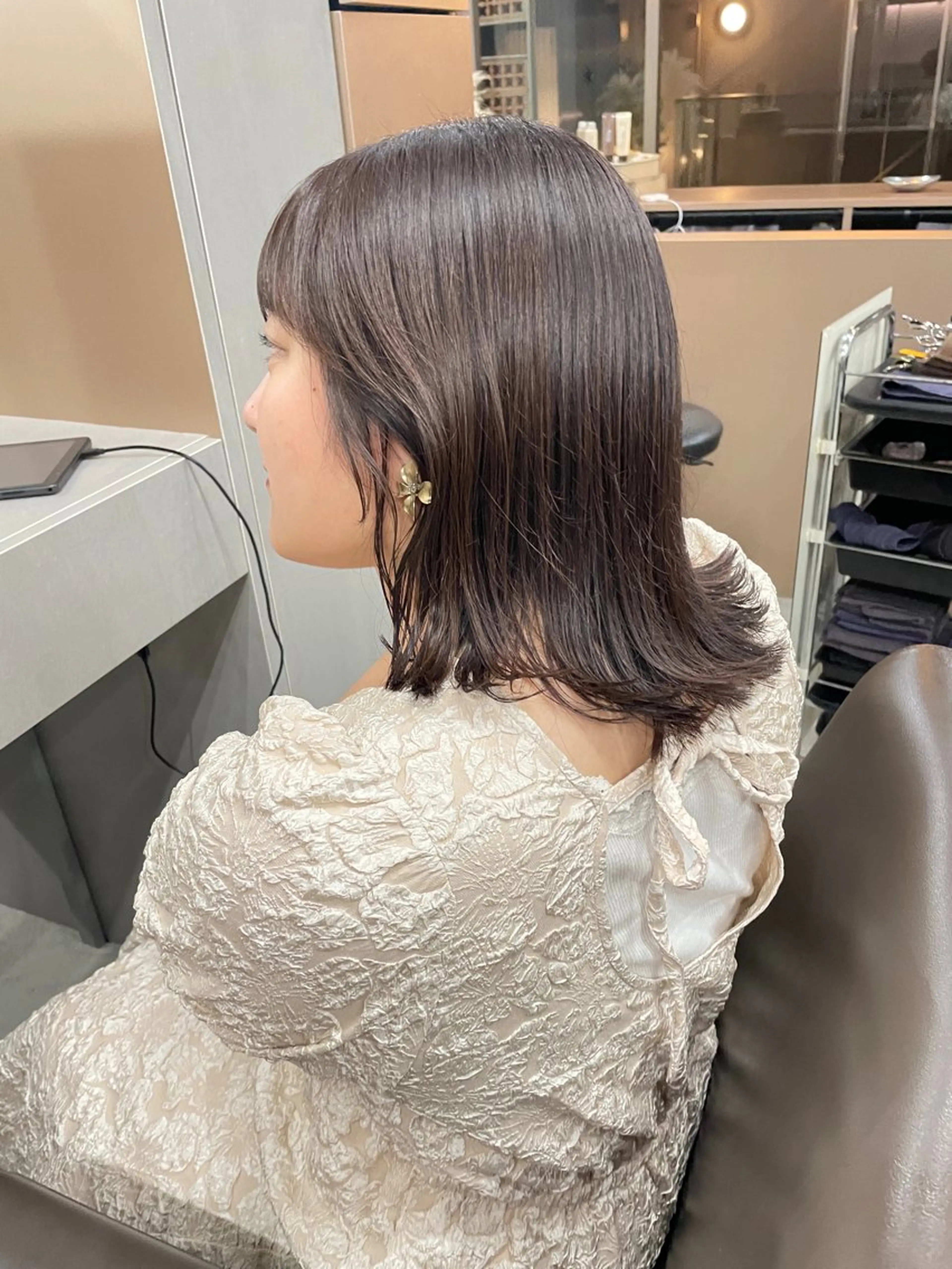 ミディアム カラー カット ヘアカラー トリートメント 表参道/髪質改善・ 透明感 colorのヘアスタイル