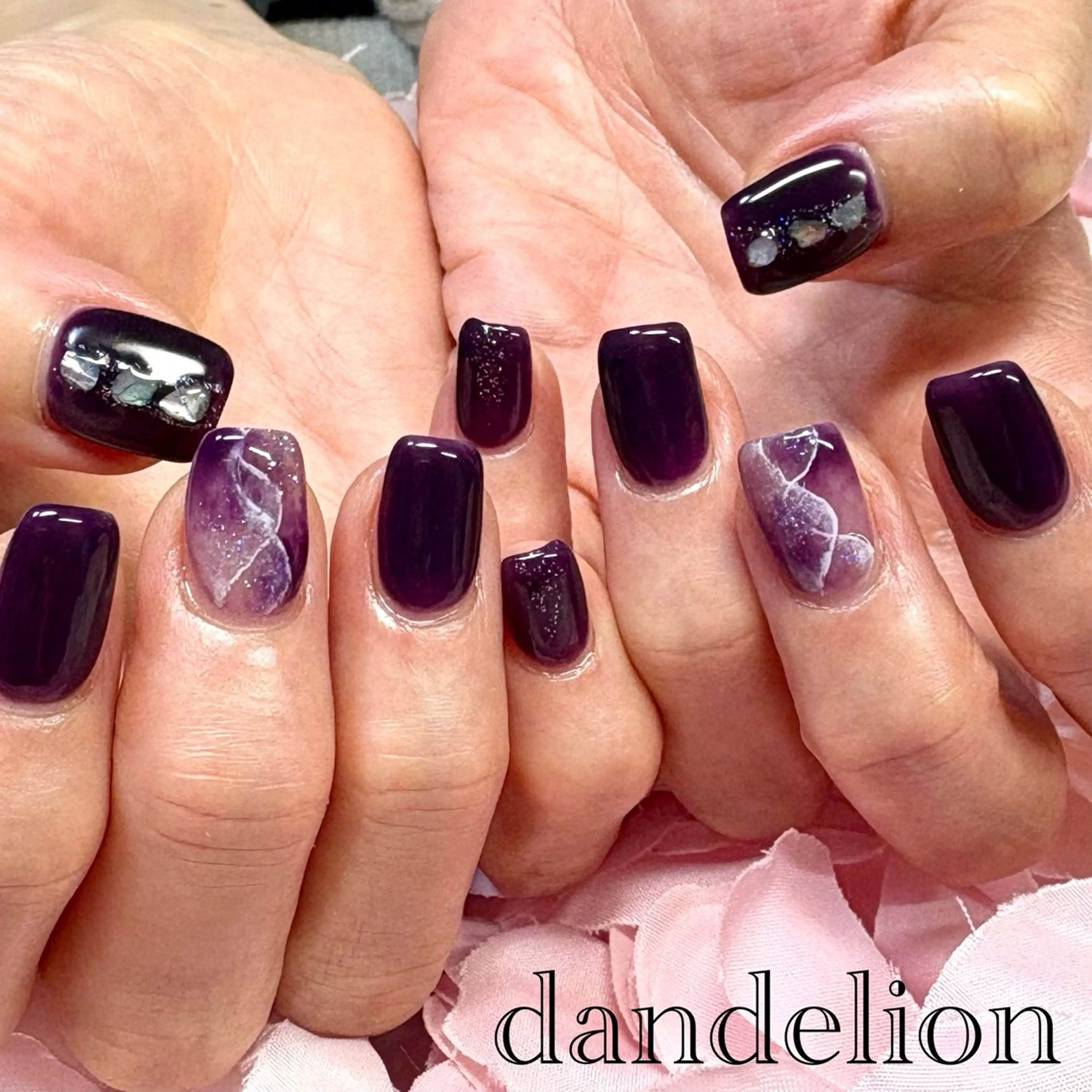 ネイル ハンドネイル ハンドケア dandelion ダンデライオンのネイルデザイン