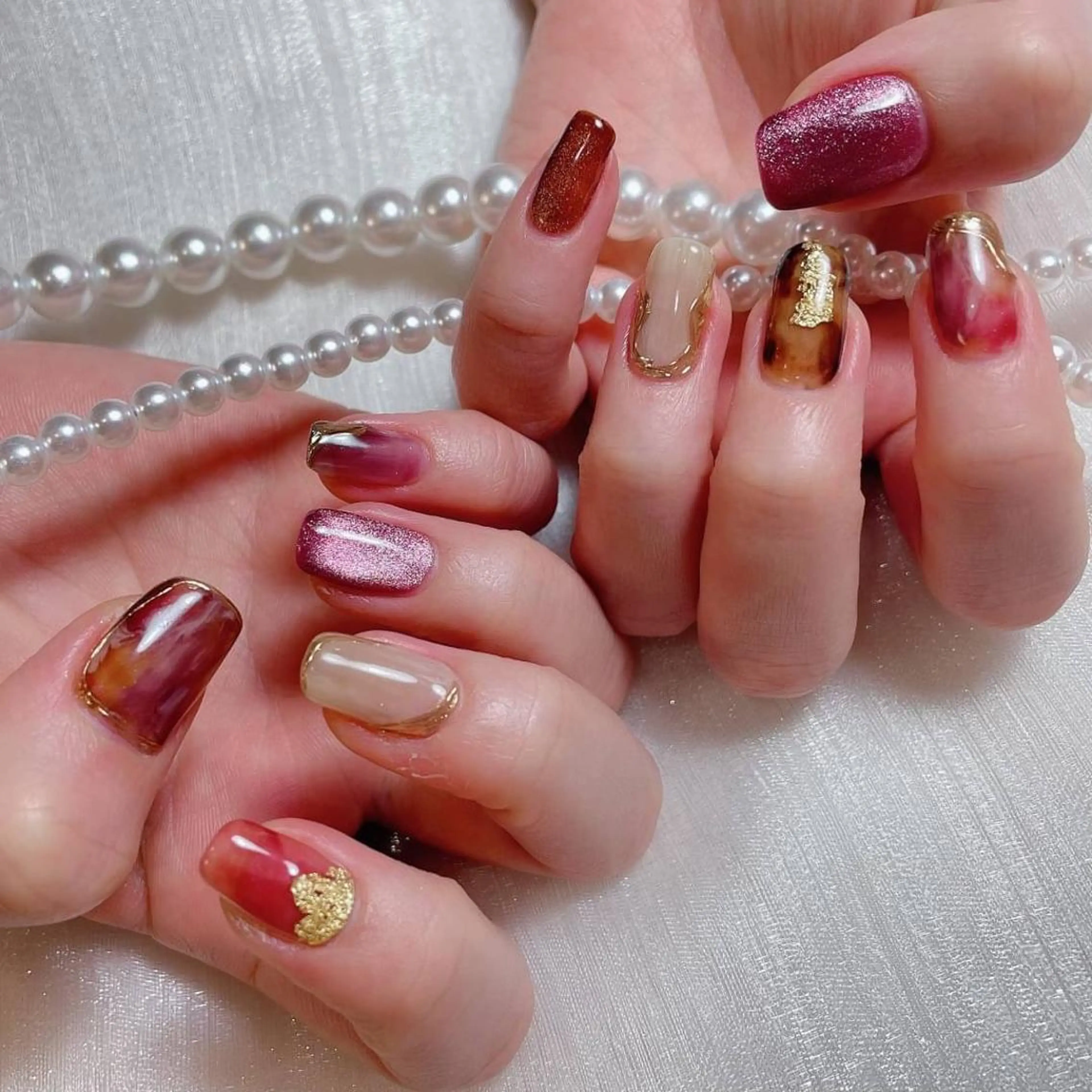 ネイル RAFFINE 月🦋🩵のネイルデザイン