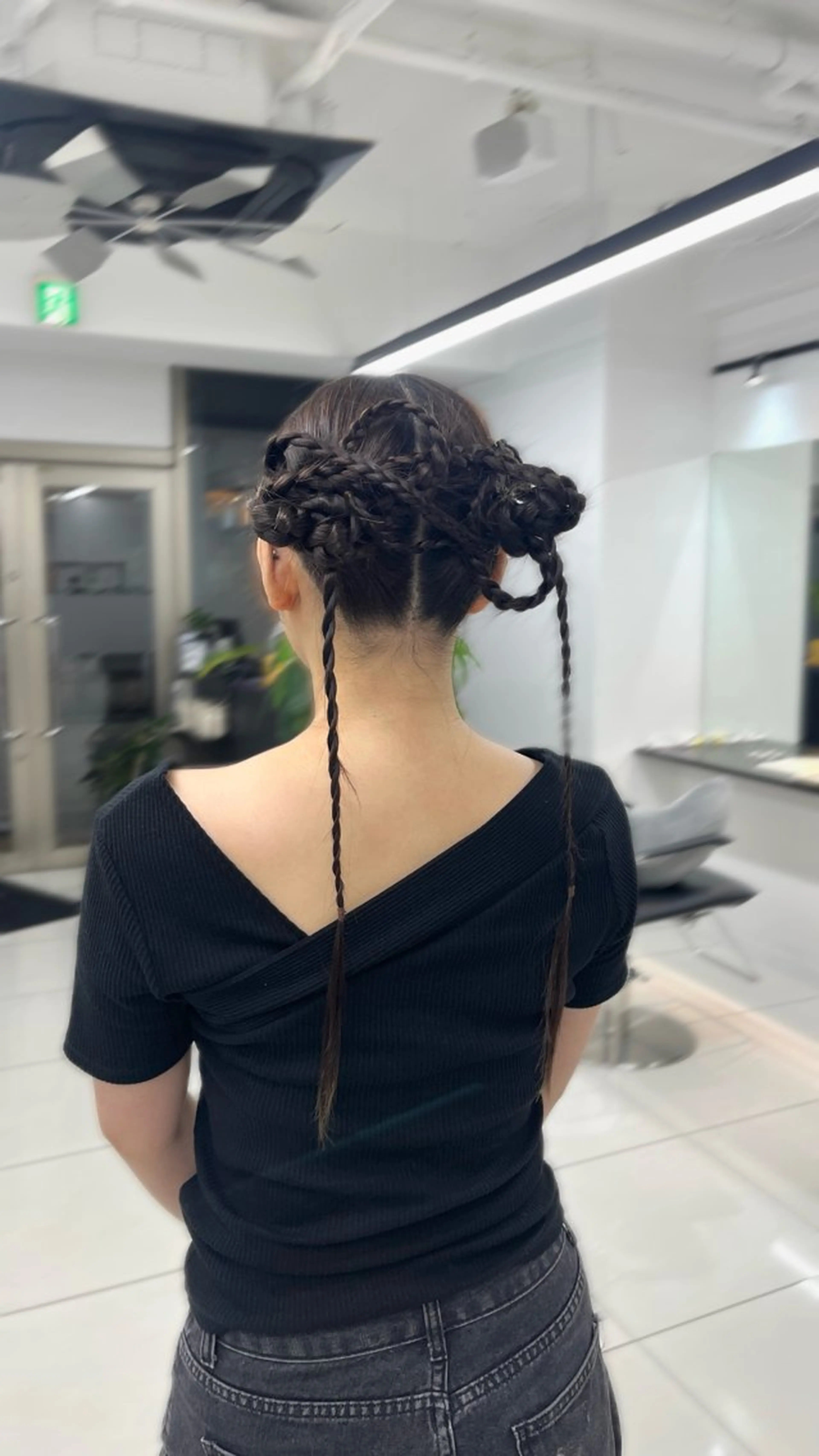 ロング ヘアアレンジ ヘアセット ブリーチなしWカラー /アレンジ/ユウミのヘアスタイル