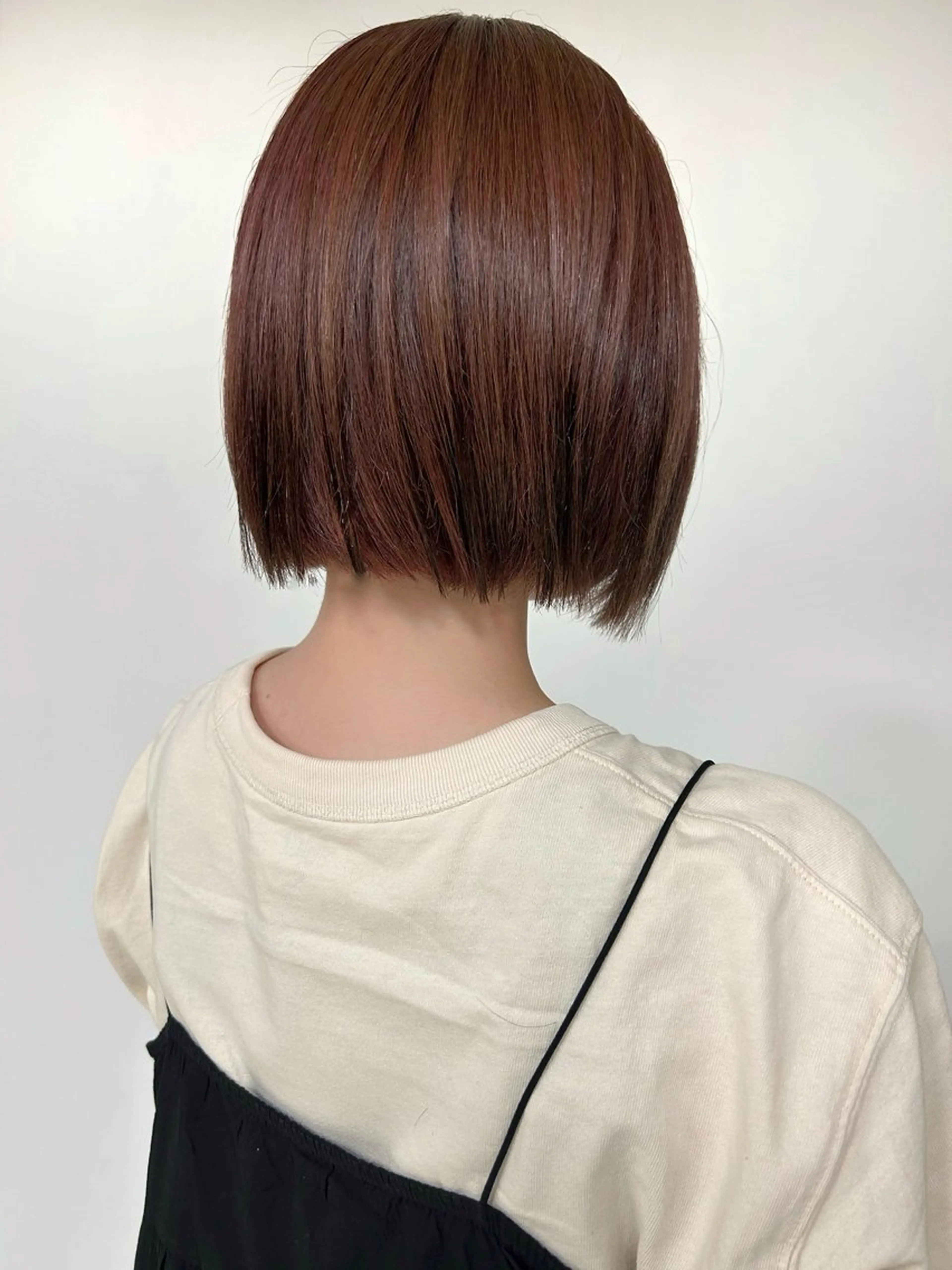 ショート カラー ブラウンカラー ピンクカラー ピンクブラウン 山本 純大のヘアスタイル