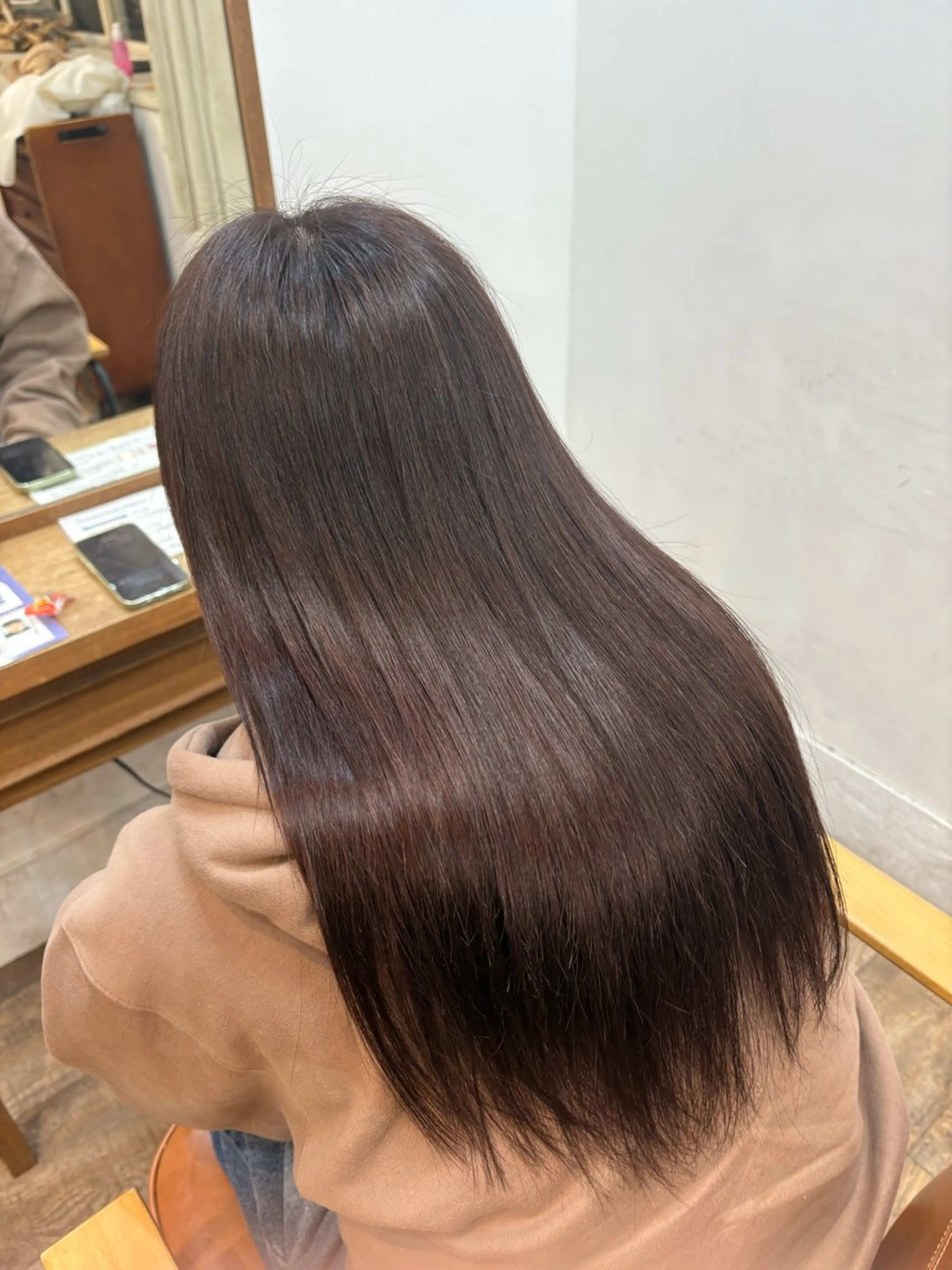 ロング ヘアカラー 垣副 温飛のヘアスタイル