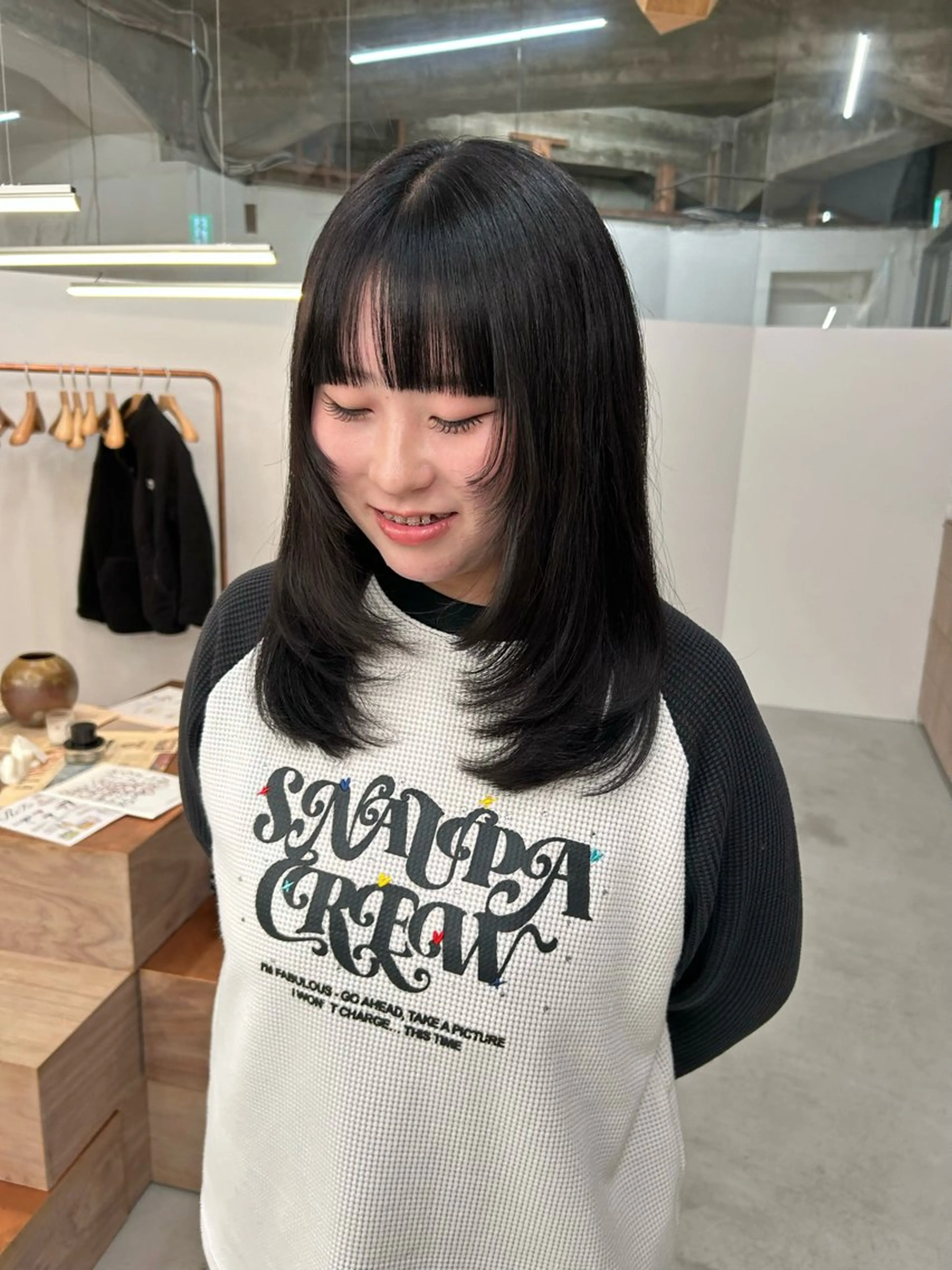 セミロング カラー カット ヘアカラー the　hinc所属・ひな🐥 ボブ/ハイトーン🫧のヘアスタイル