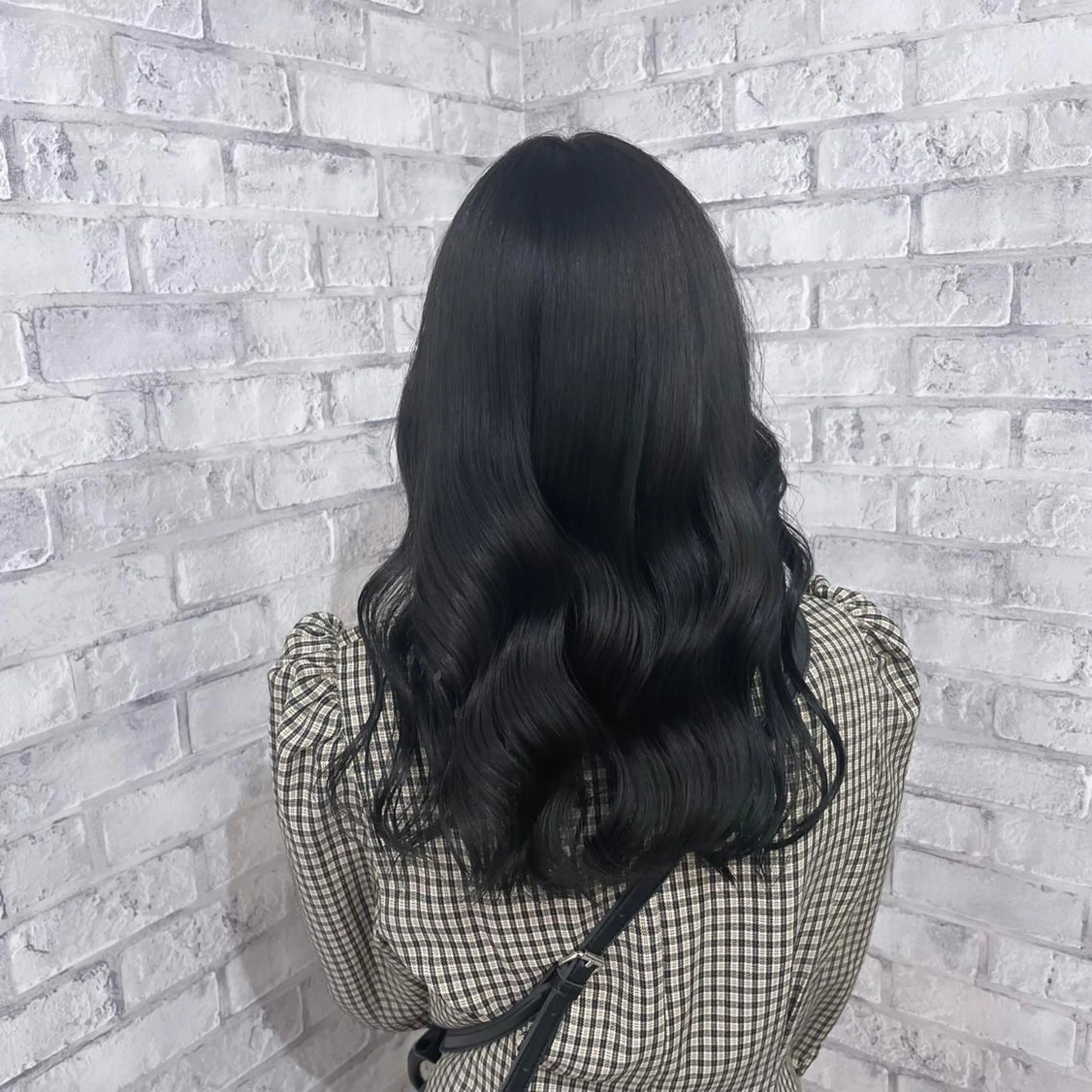 ミディアム カラー パーマ ヘアアレンジ メンズ キッズ ネイル マツエク・マツパ アイブロウ メンズバレイヤージュ メンズブリーチ メンズハイライト メンズハイトーン メンズインナーカラー カット ヘアカラー トリートメント 歩くパワースポット 🦋KAHOのヘアスタイル