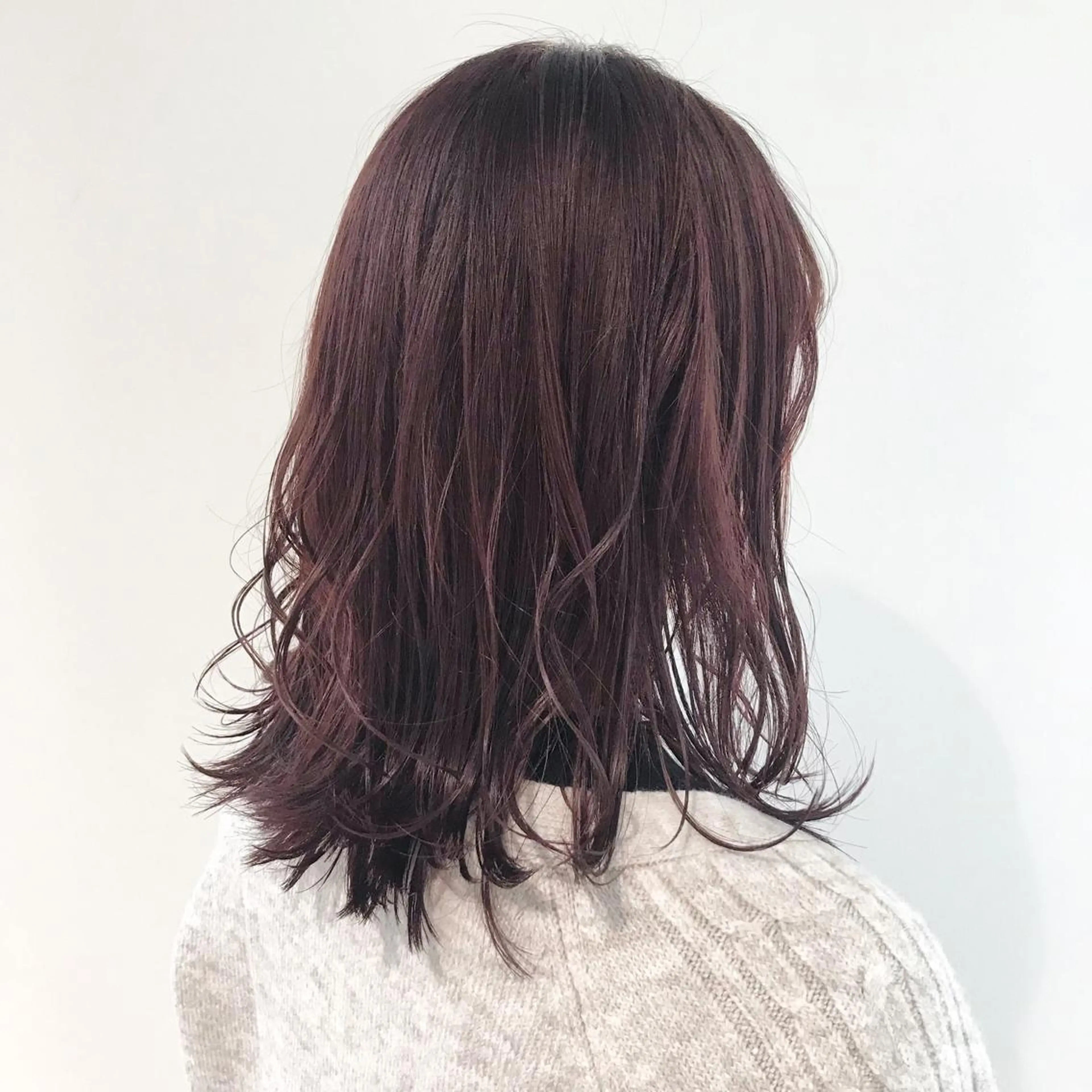 ミディアム 神奈川大学最寄り白楽 三本松巧のヘアスタイル