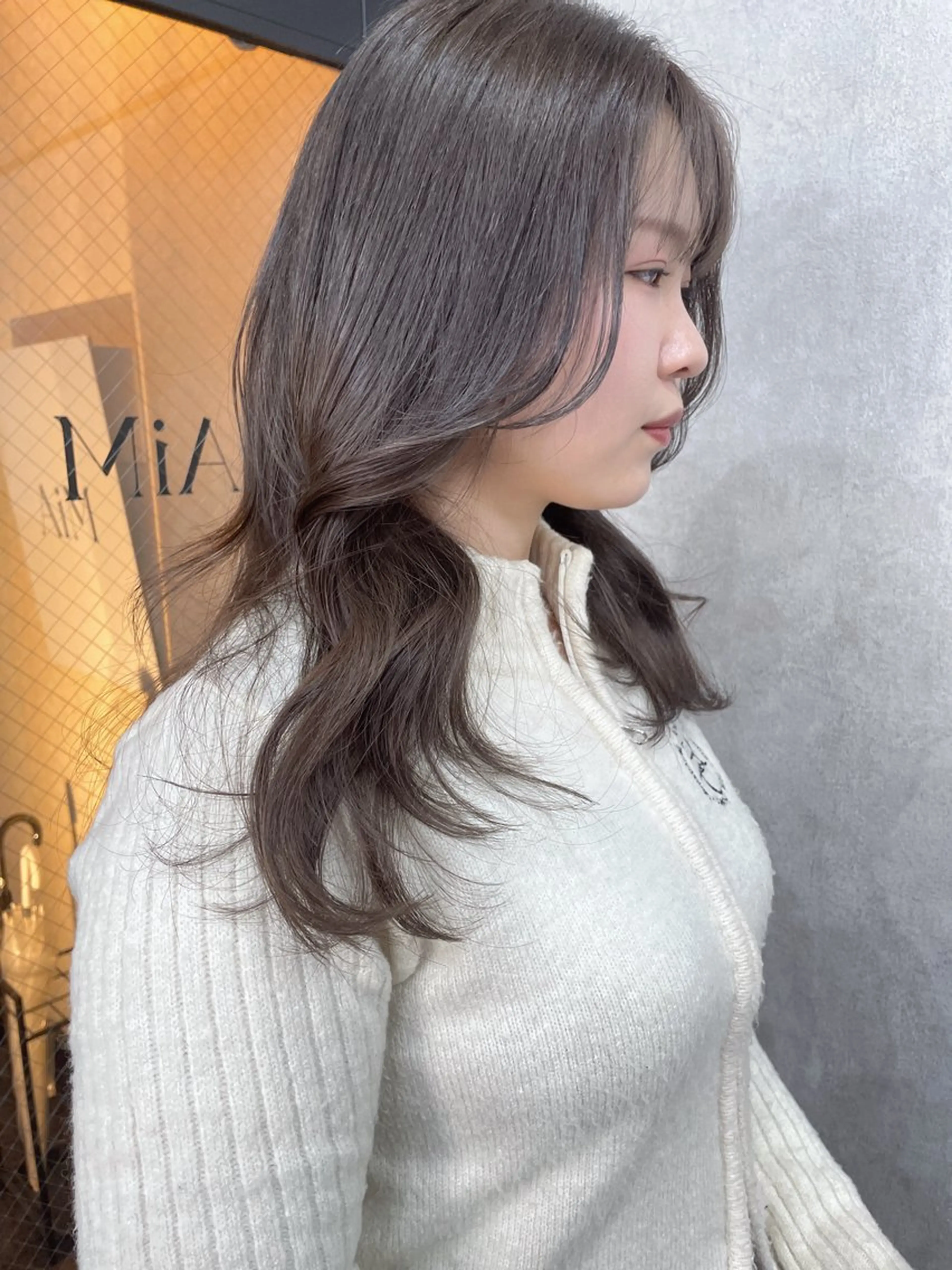 ロング カラー レイヤーカット AIRI layer cut hairのヘアスタイル
