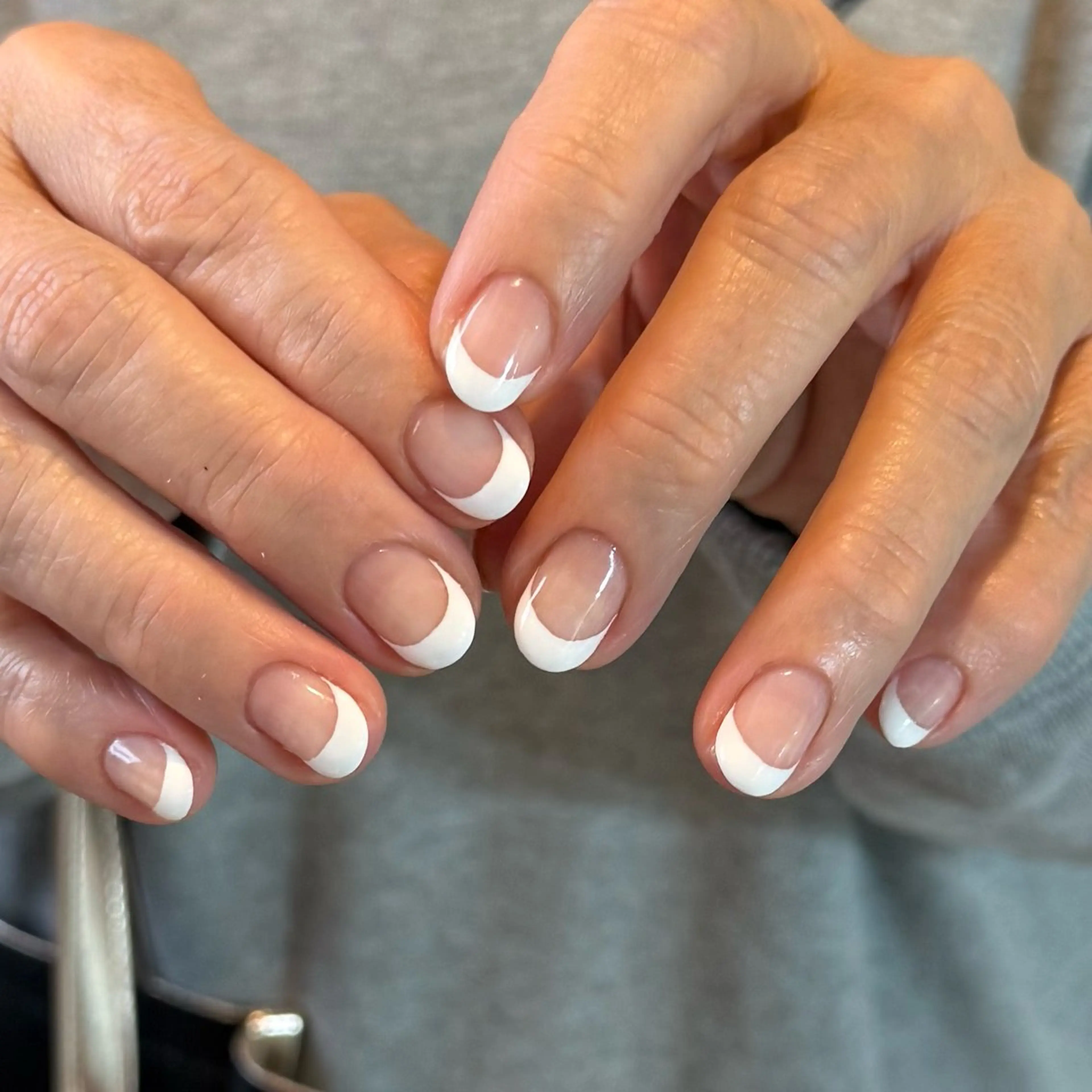 ネイル ハンドネイル フットネイル haru .のネイルデザイン