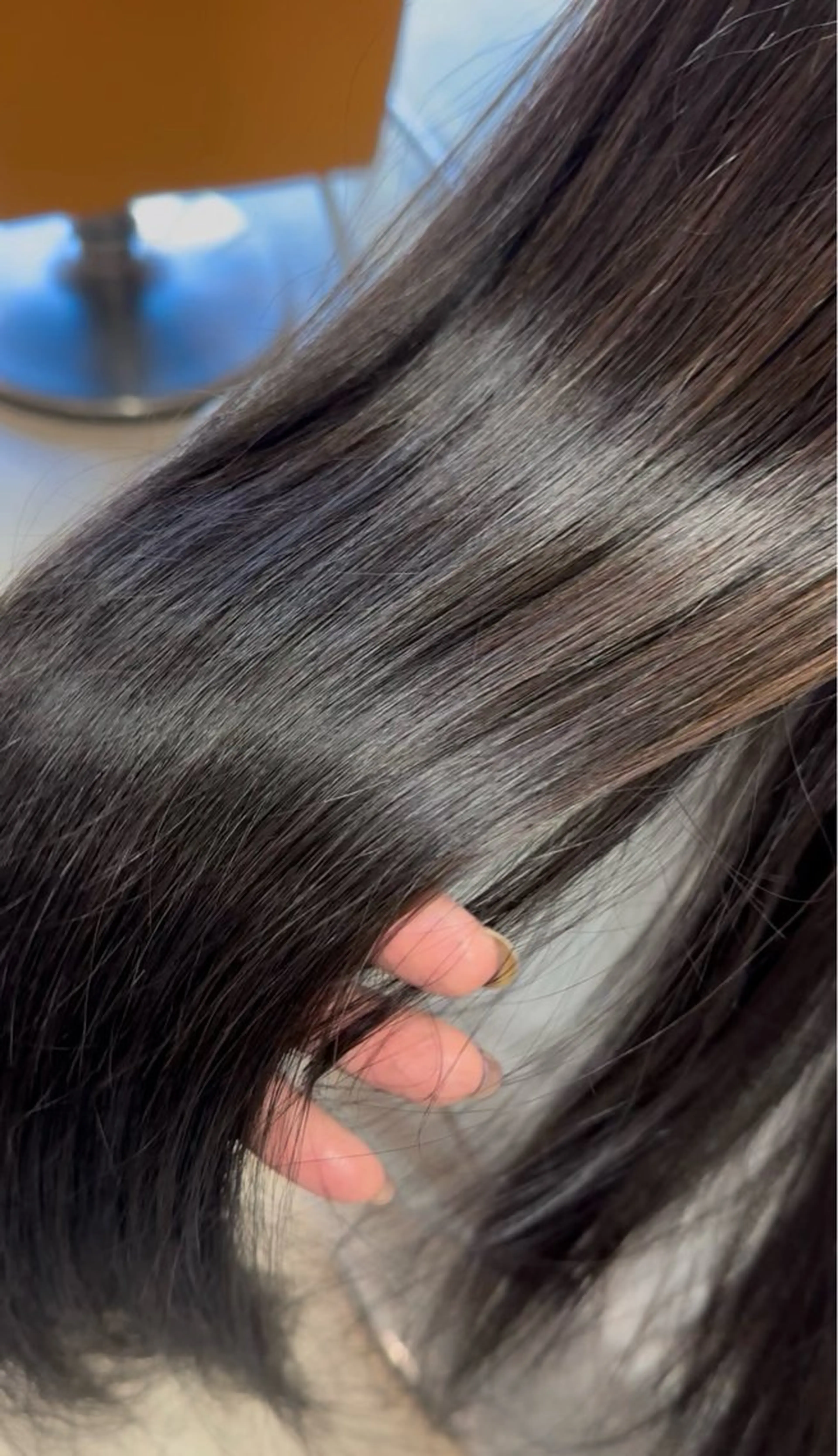 ロング トリートメント aoi / 透明感カラーのヘアスタイル