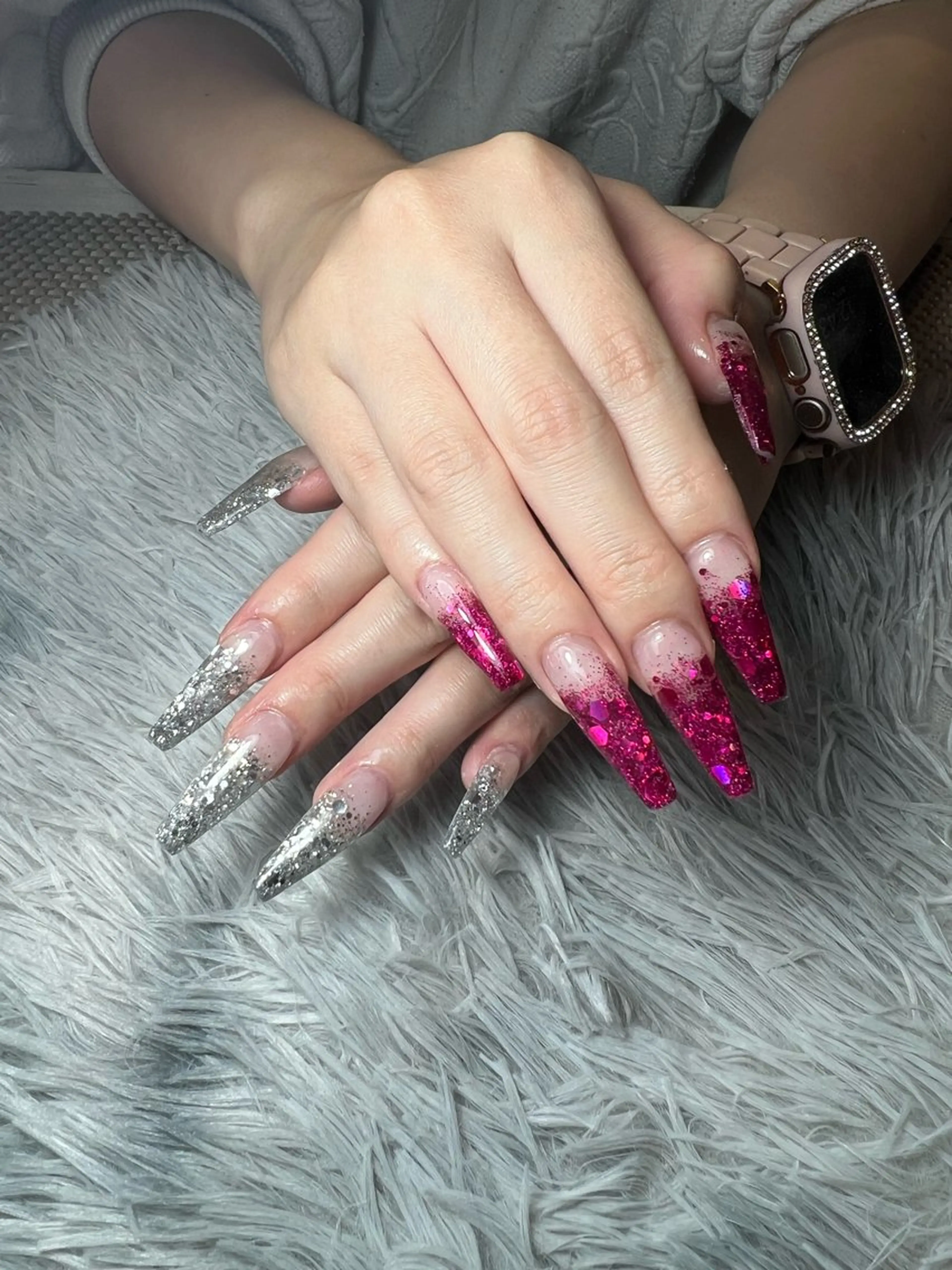 ネイル グラデーション ラメ(グリッター) ラメグラデーション スカルプネイル ハンドネイル シェヌネイル JURAのネイルデザイン