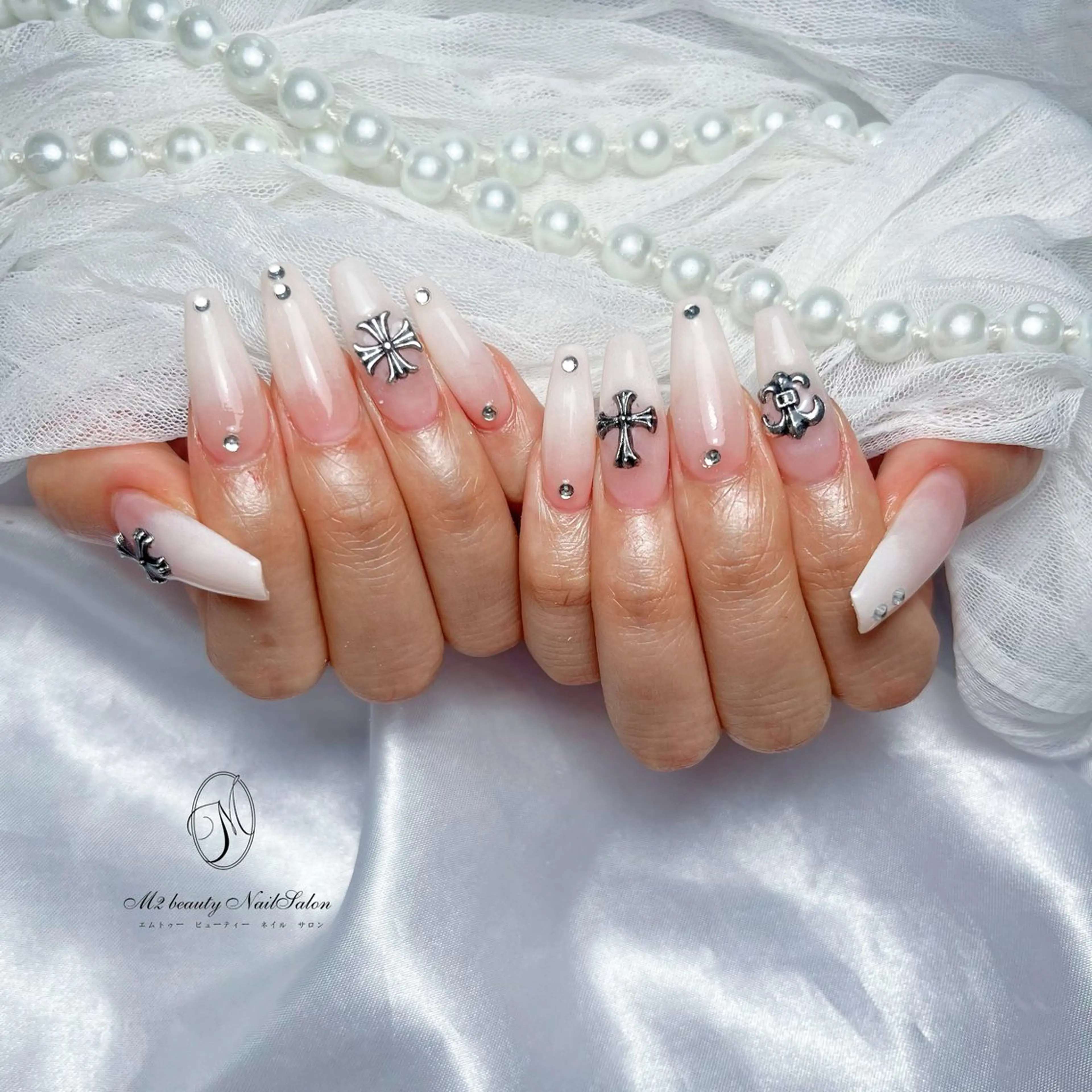 ネイル ハンドネイル M2 BEAUTY マリエのネイルデザイン