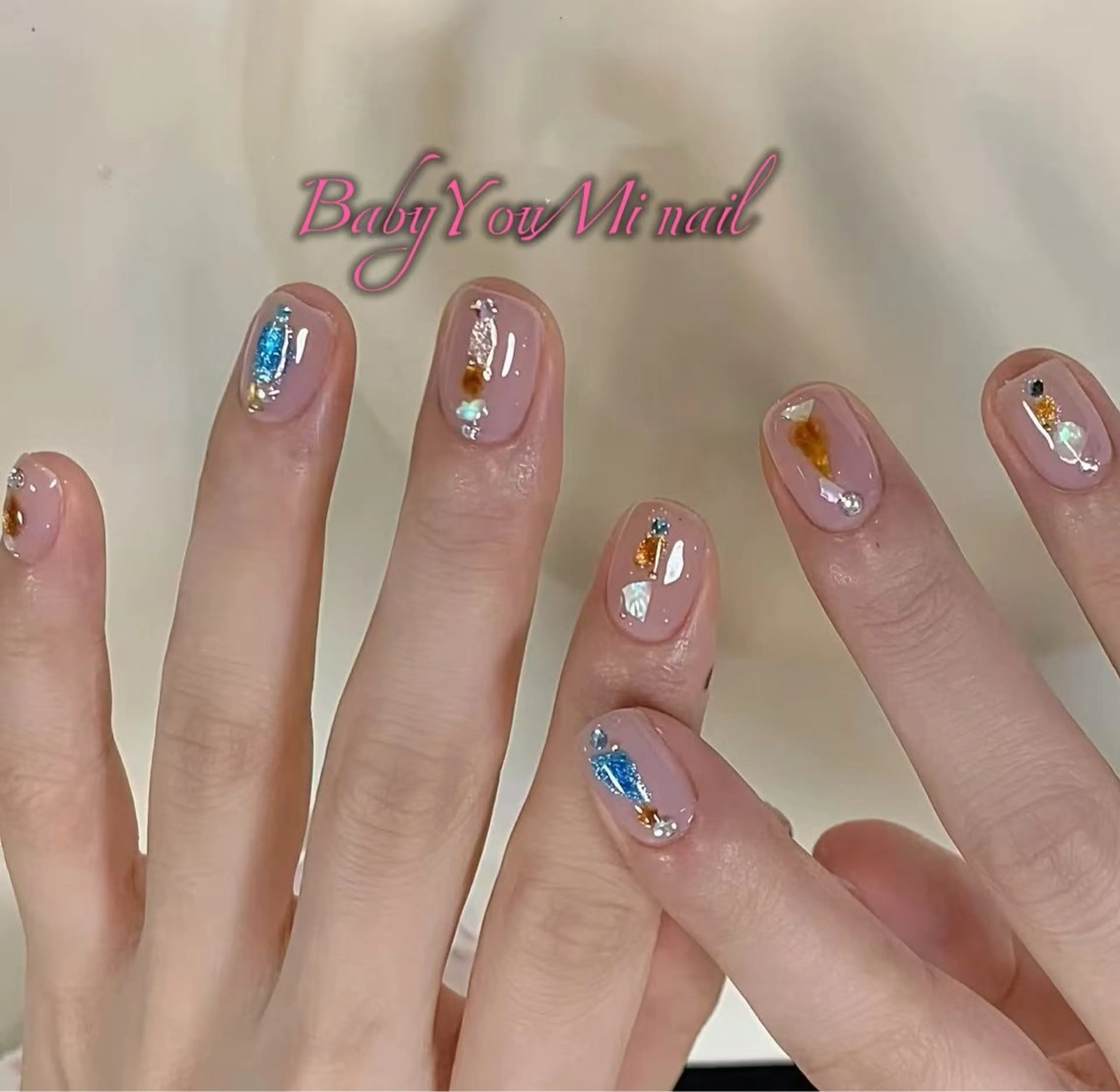 ネイル オーロラネイル フラワーネイル フットネイル フレンチネイル ジェルネイル ハンドネイル BabyYouMi nailのネイルデザイン