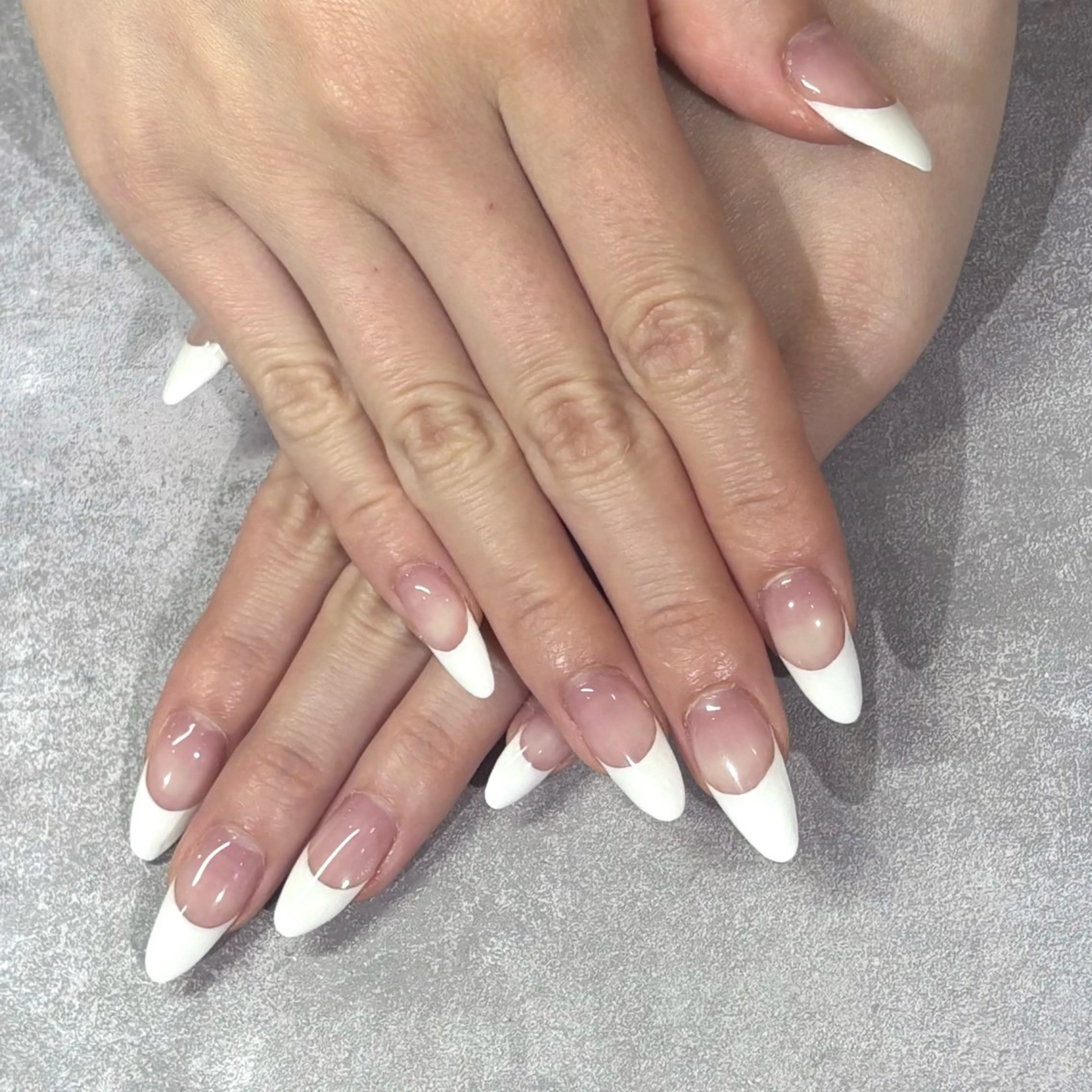 ネイル アンリッシュ新宿店 ishiiのネイルデザイン