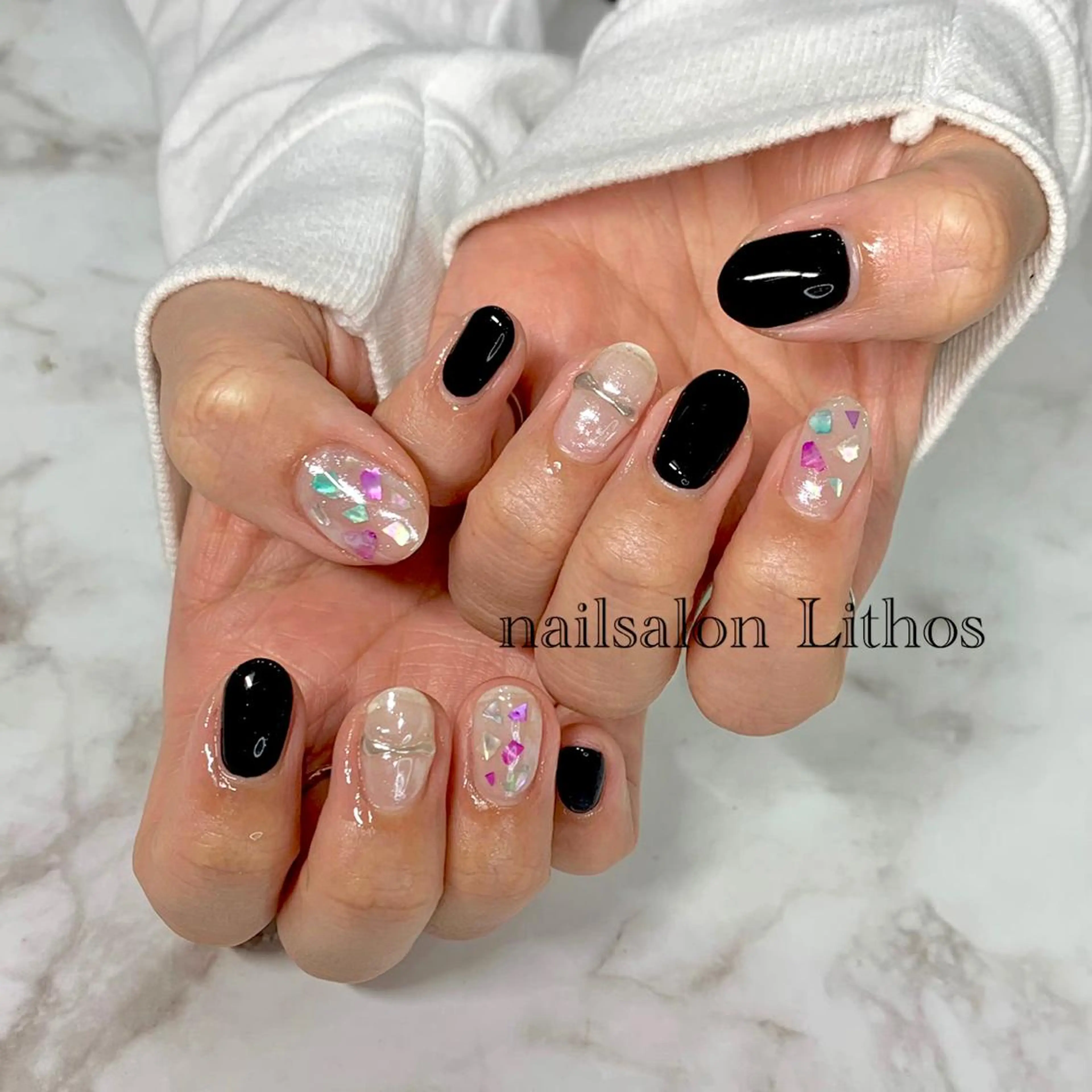 ネイル ネイビー ハンドネイル nailsalon Lithos所属・nailsalon Recontreのネイルデザイン