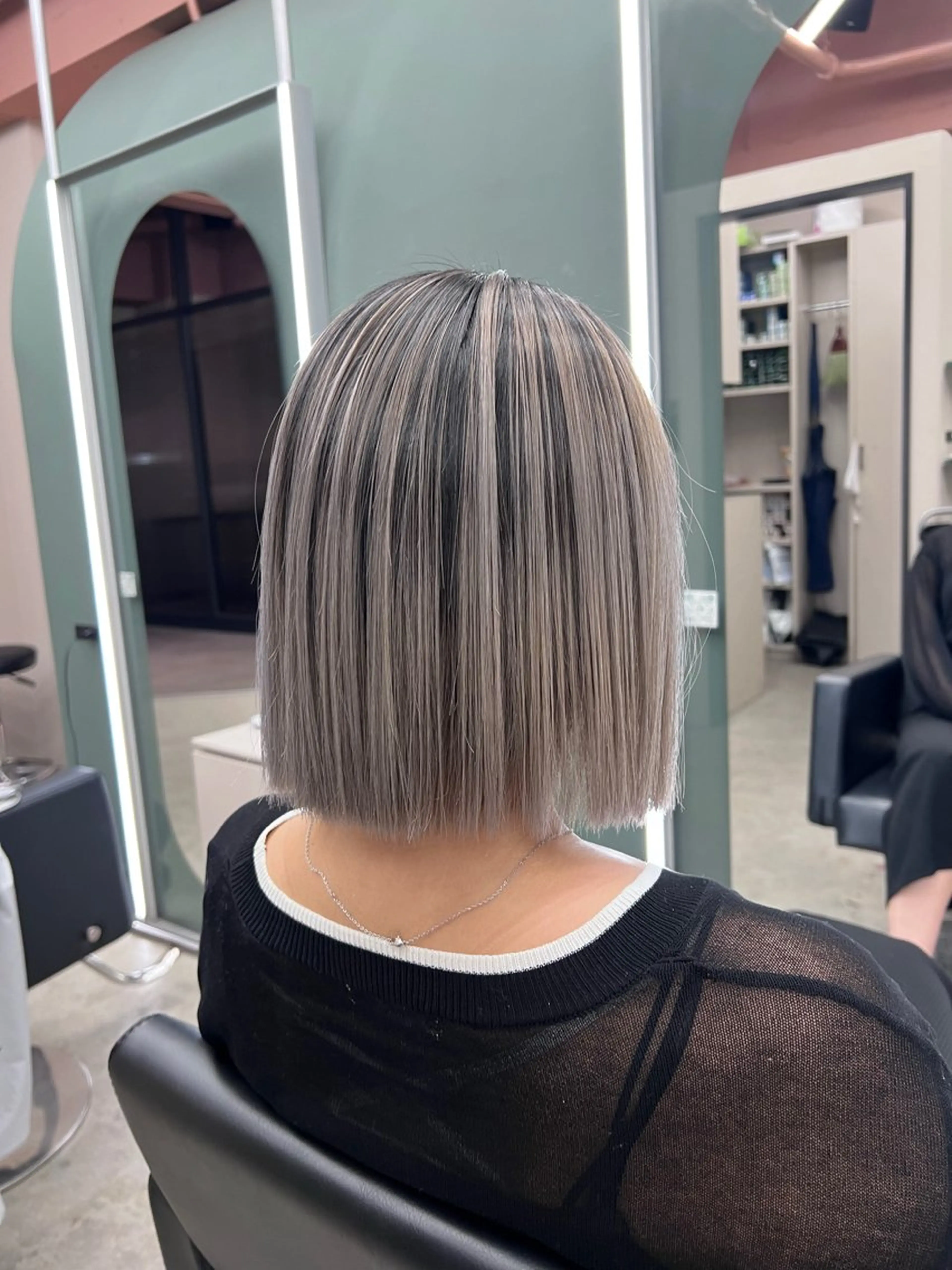 カラー ヘアカラー トリートメント 今が1番似合う自分に /志音のヘアスタイル