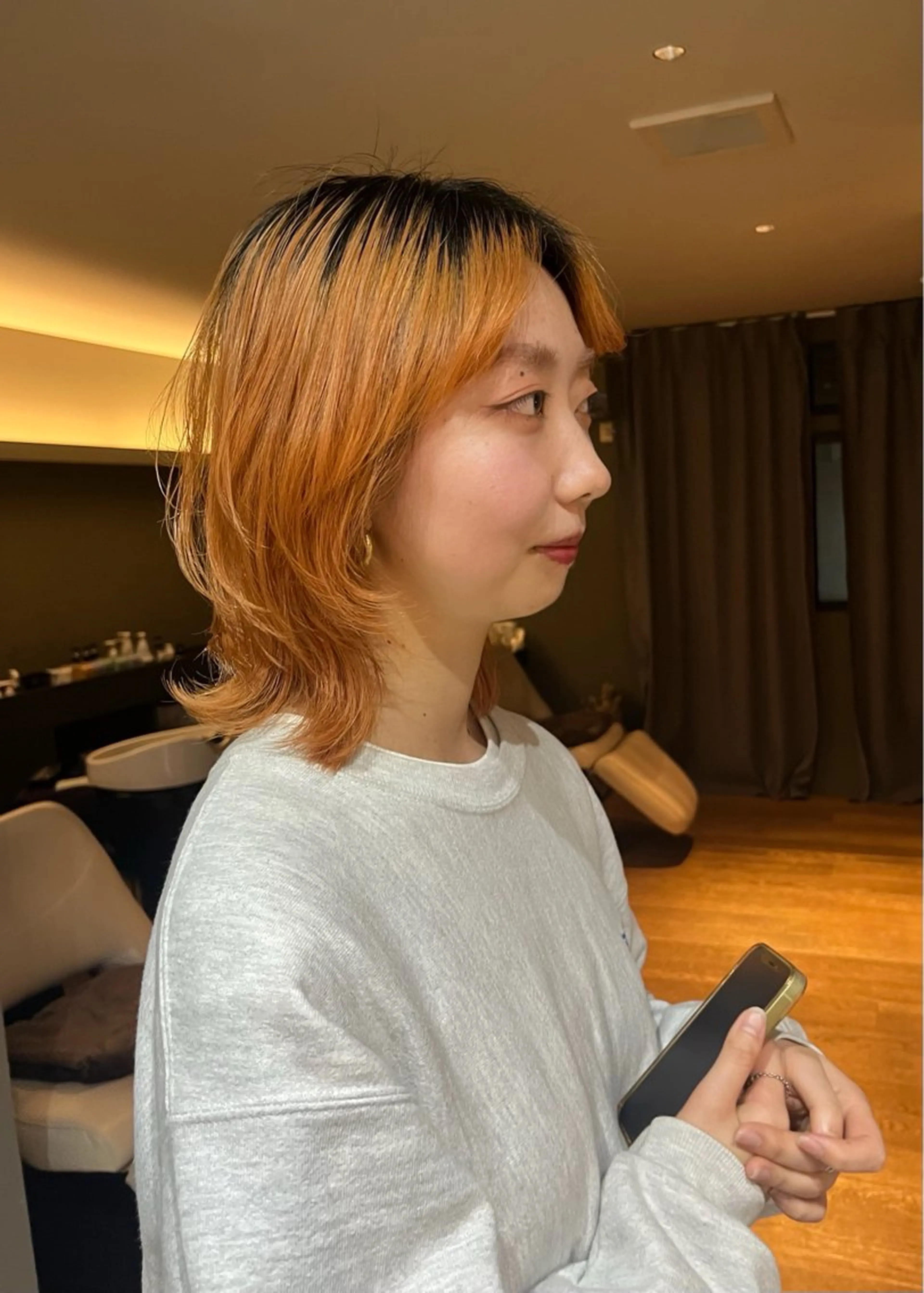 ミディアム カラー ウルフカット ciala清澄白河所属・MANA/ ciala清澄白河のヘアスタイル