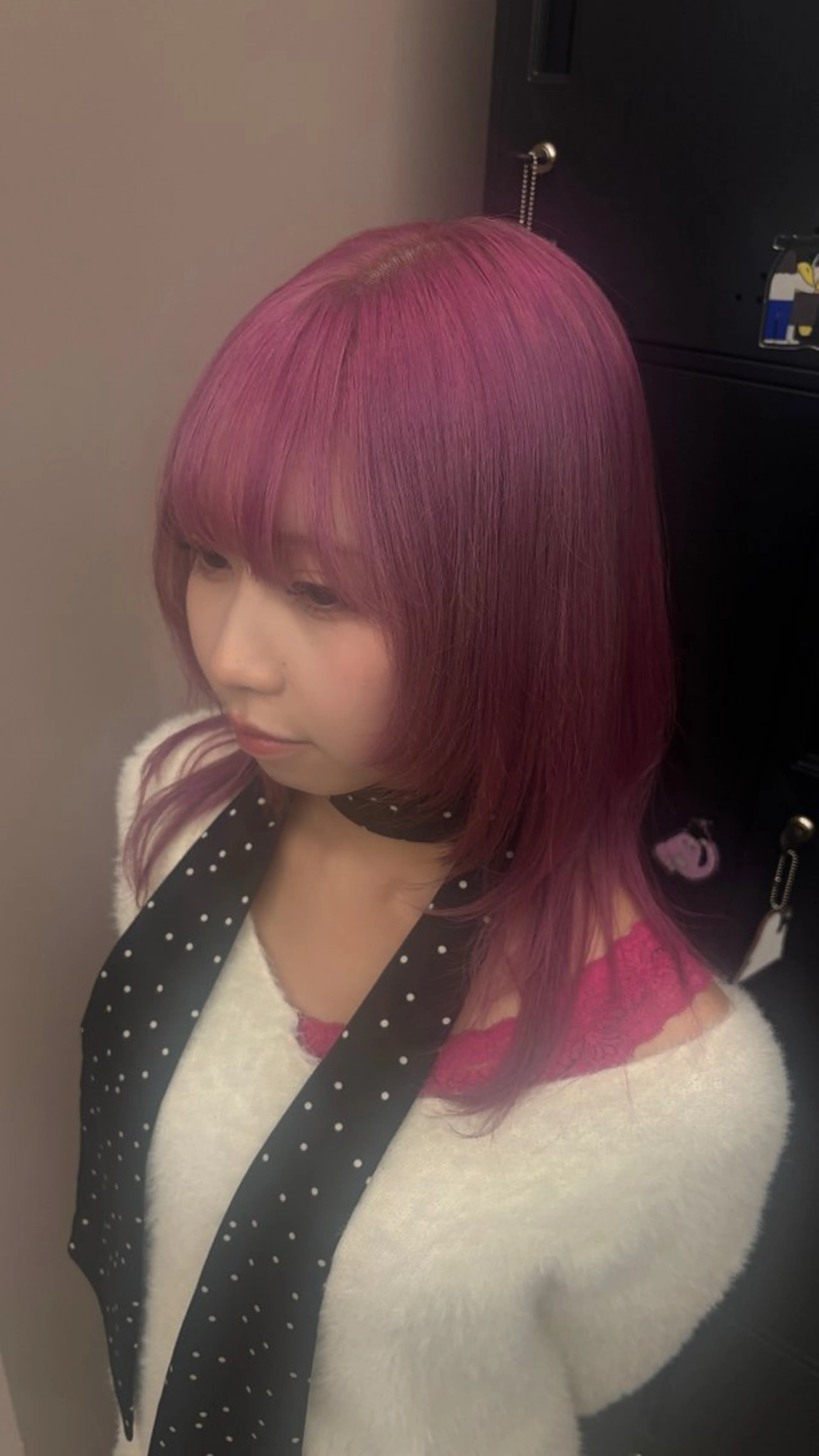 ロング カラー ヘアカラー HIBIKI / ブリーチモデルのヘアスタイル