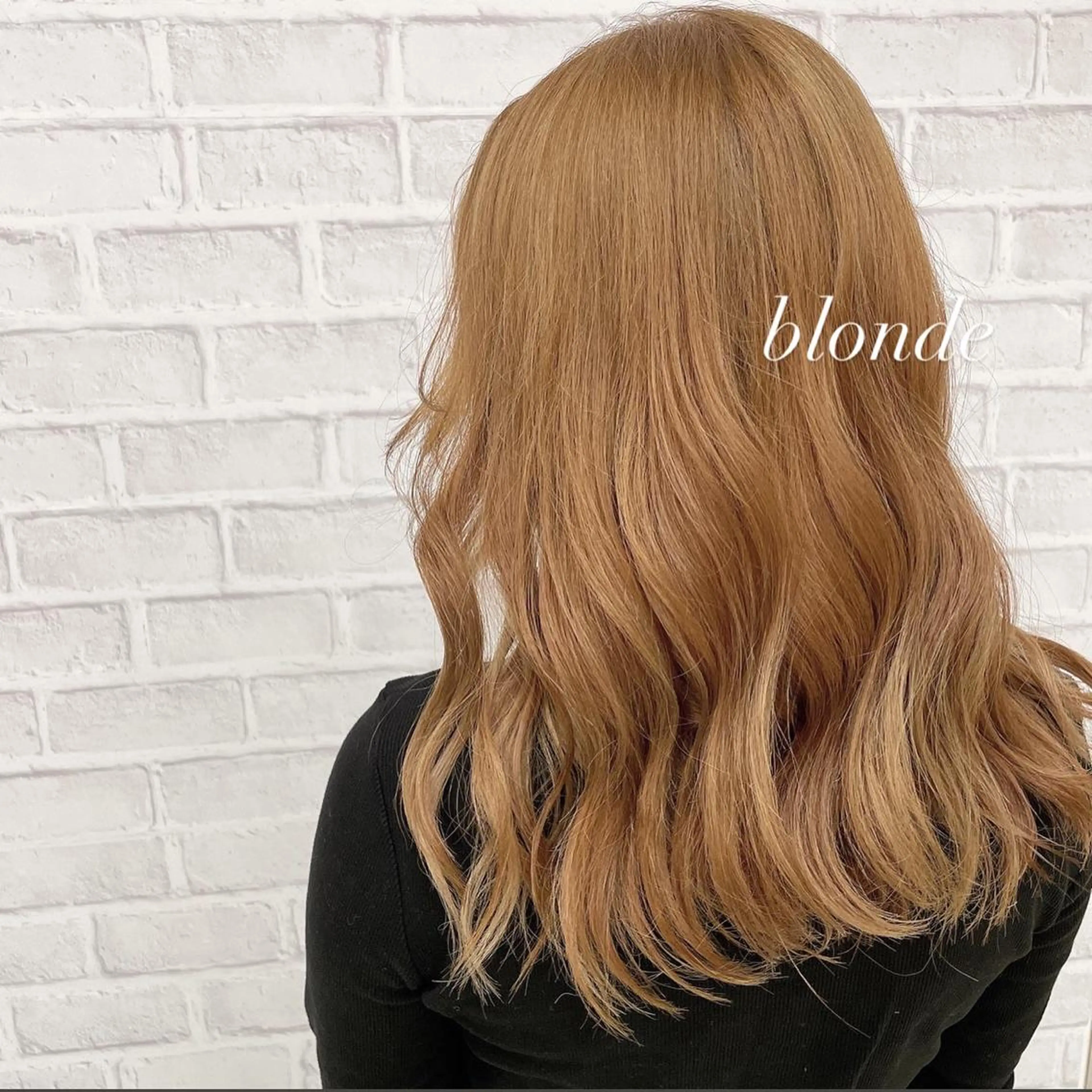 ロング カラー ブロンド ダブルカラー ヘアーメイクWiLL 西宮店所属・川上 紗也加のヘアスタイル