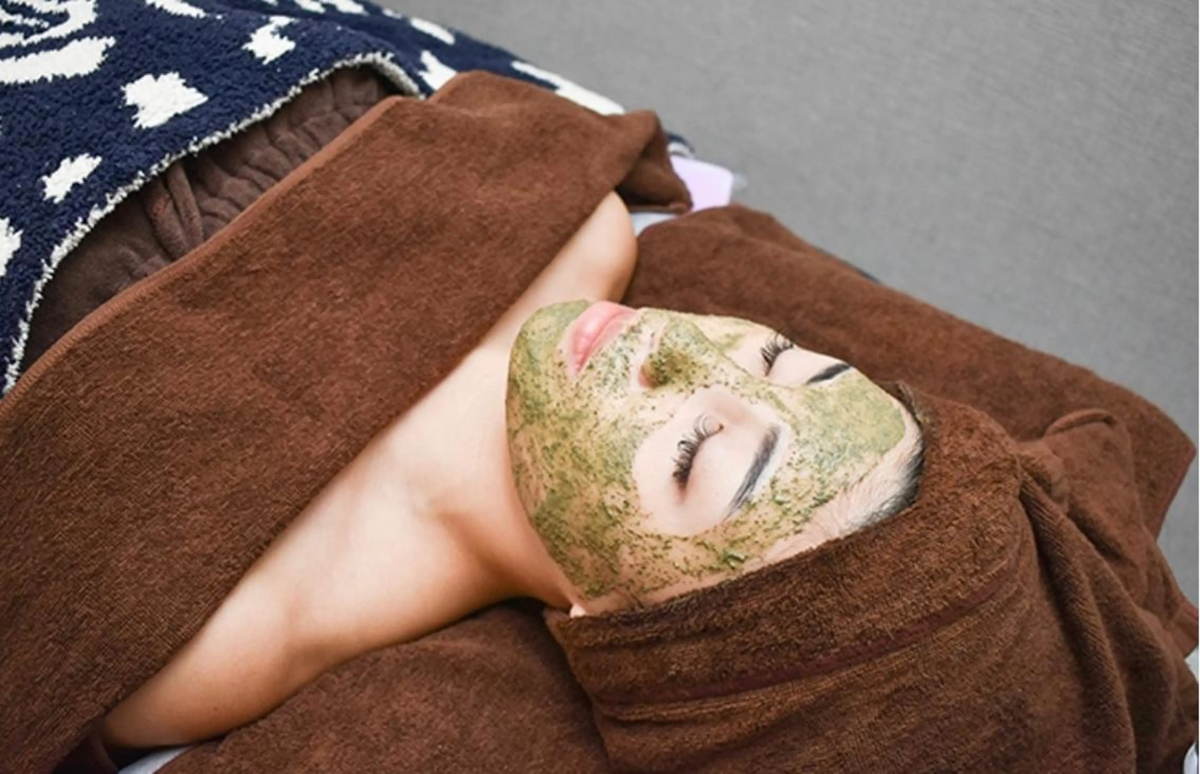 EMINAL恵比寿 HITOMIのエステ・リラクイメージ