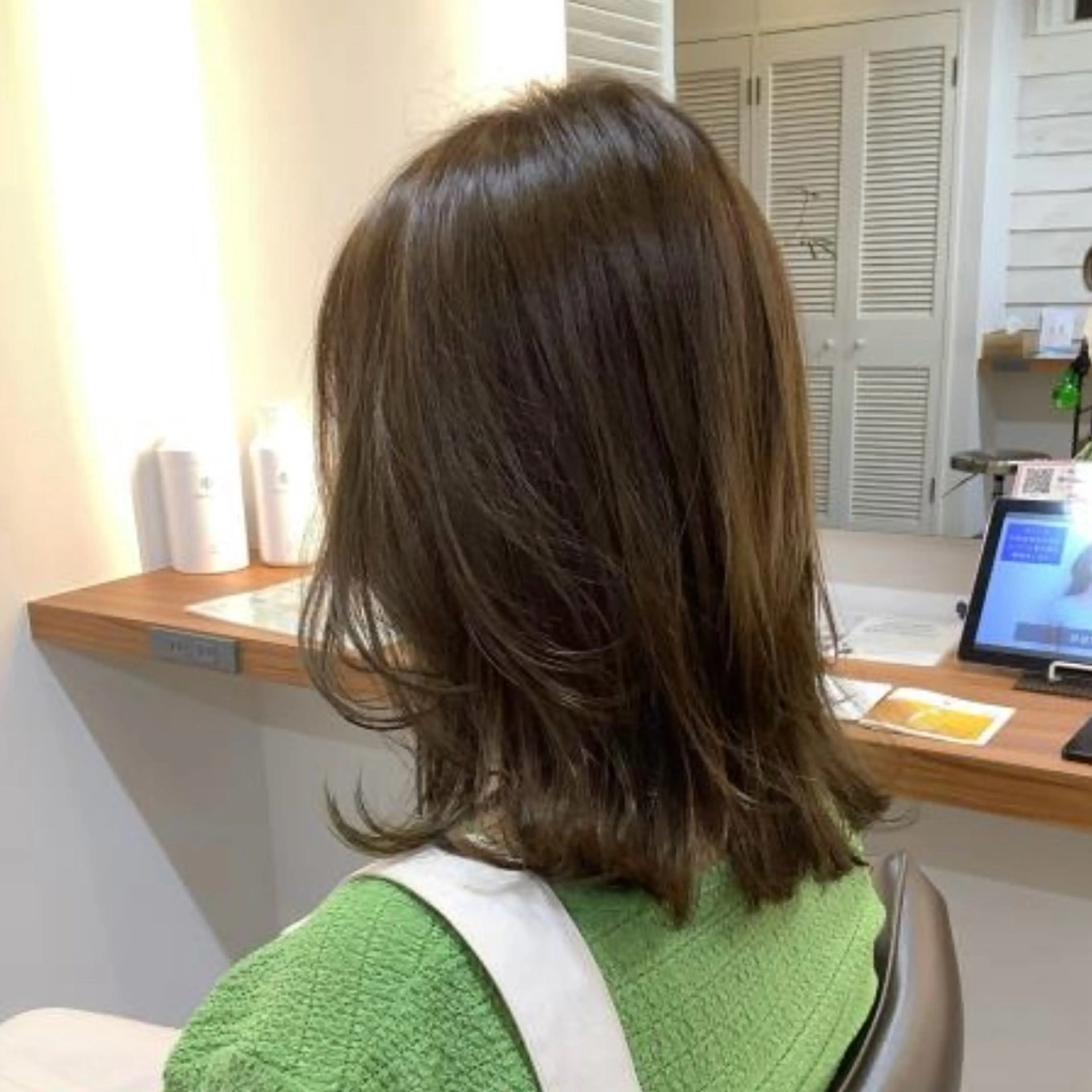 ミディアム カラー ベージュカラー 寺田 さゆみのヘアスタイル