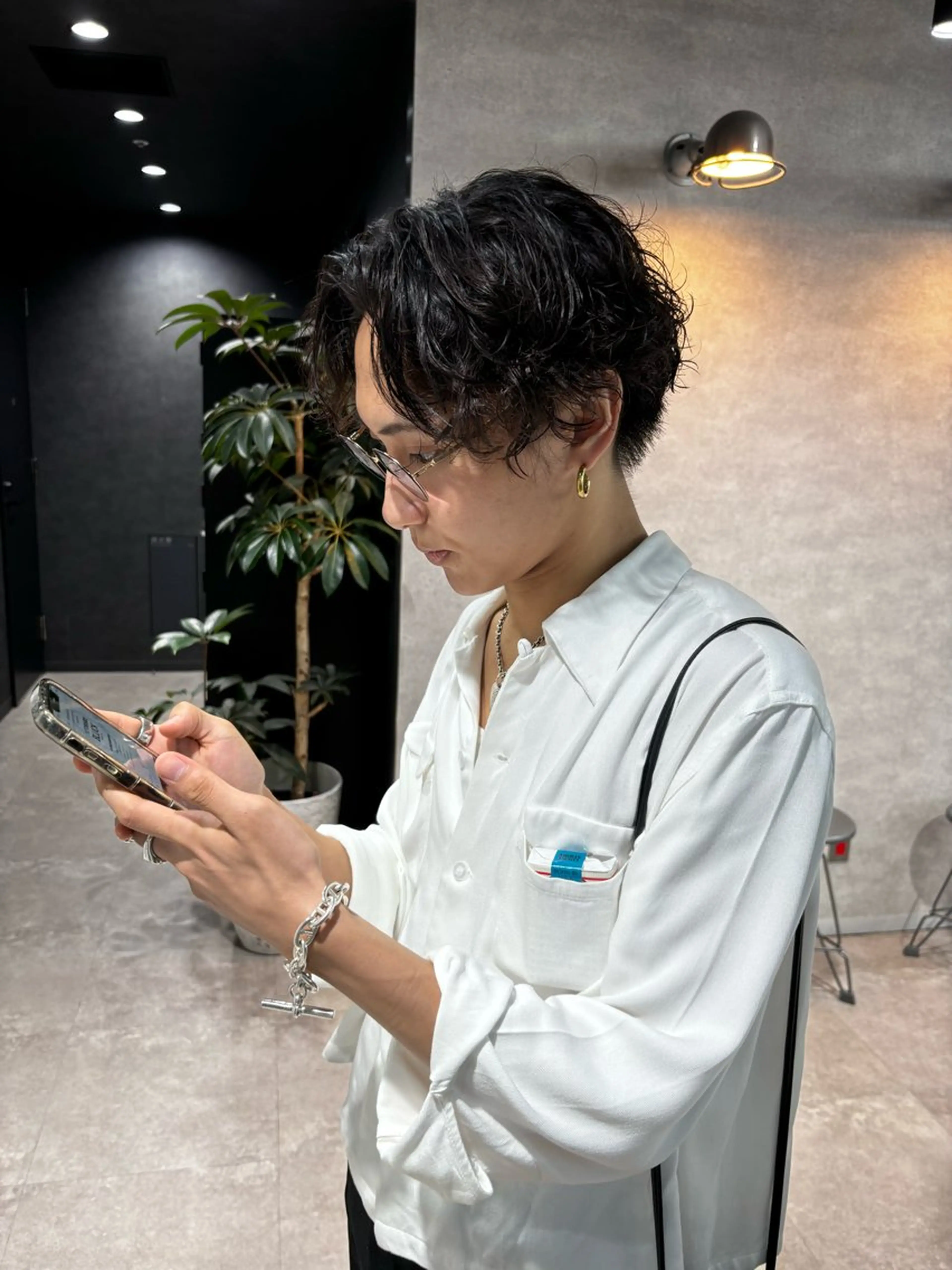 ミディアム パーマ メンズ ミディアムパーマ メンズパーマ 🔥メンズカット＋ パーマの達人🔥のヘアスタイル