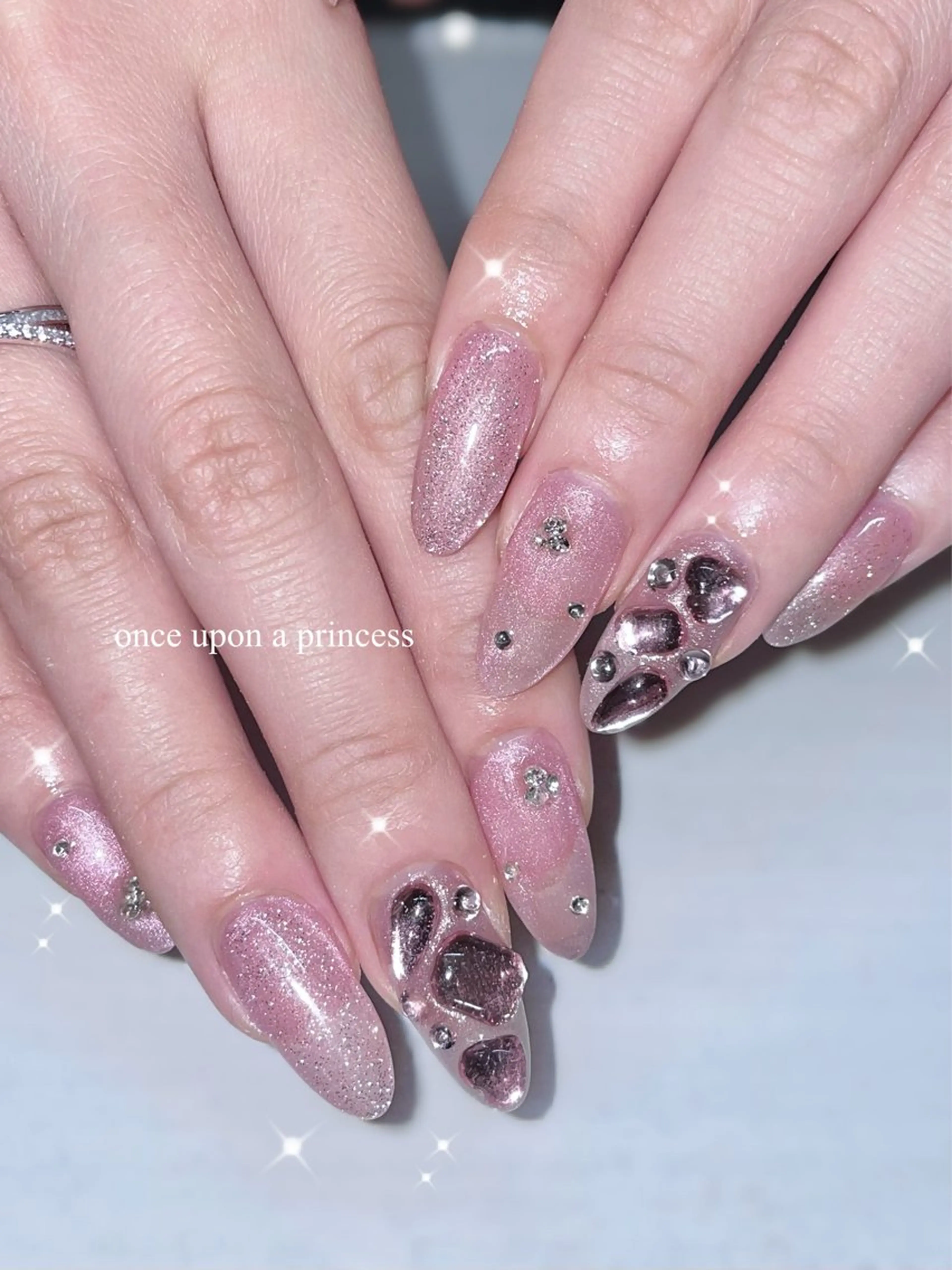 ネイル フラッシュネイル ハンドネイル Once upon a princessシェアサロンL'OM OSAKA所属・Once upon a princessのネイルデザイン