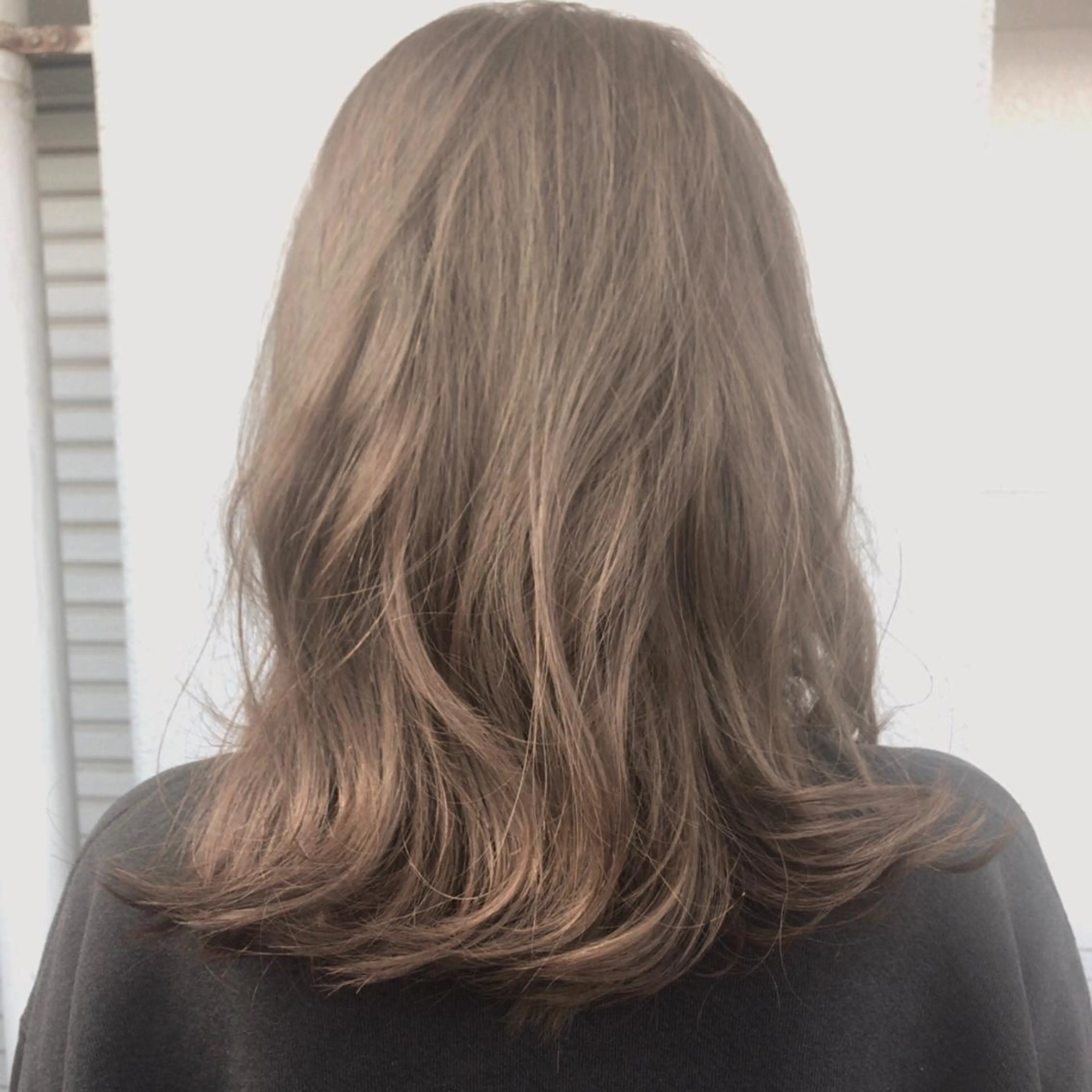 ミディアム カラー レイヤーカット匠 イソザキノリユキのヘアスタイル