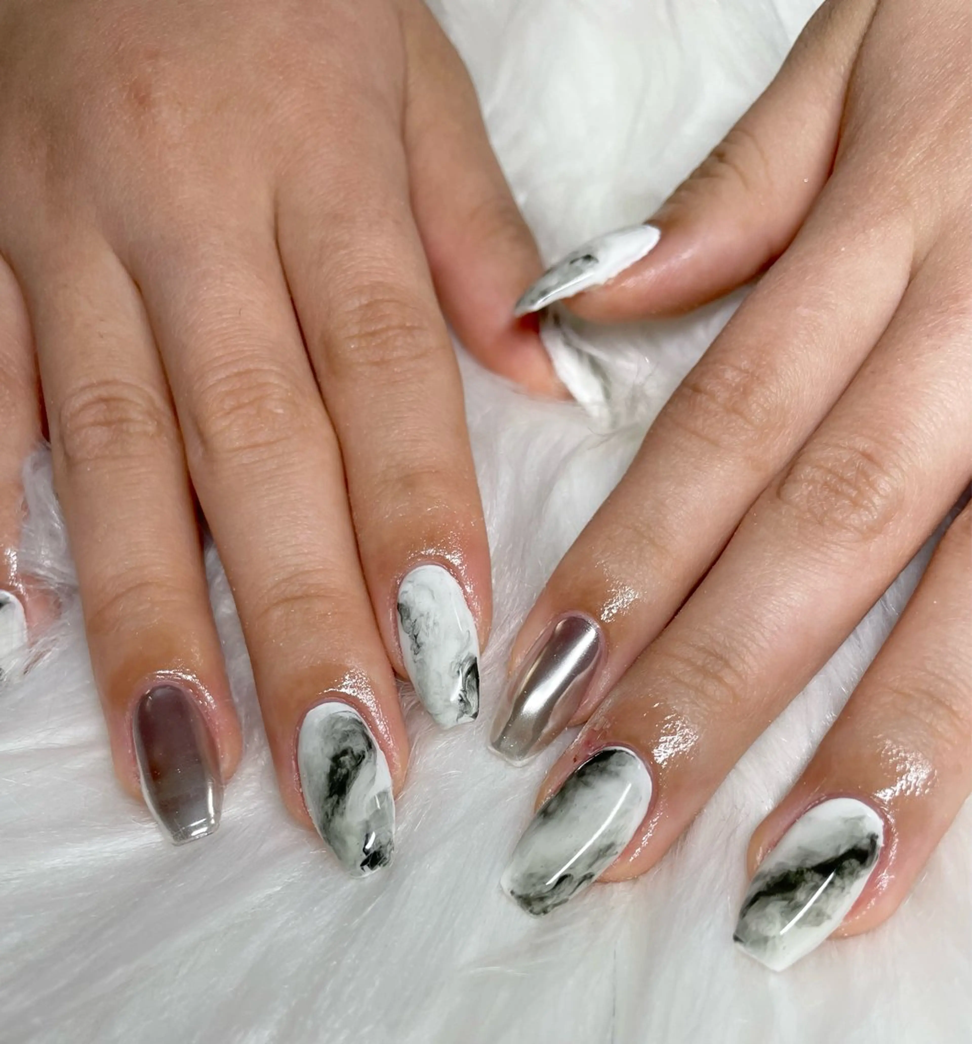 ネイル アートネイル フットネイル フレンチネイル ジェルネイル 韓国ネイル private salon fee所属・nail salon feeゆりかのネイルデザイン