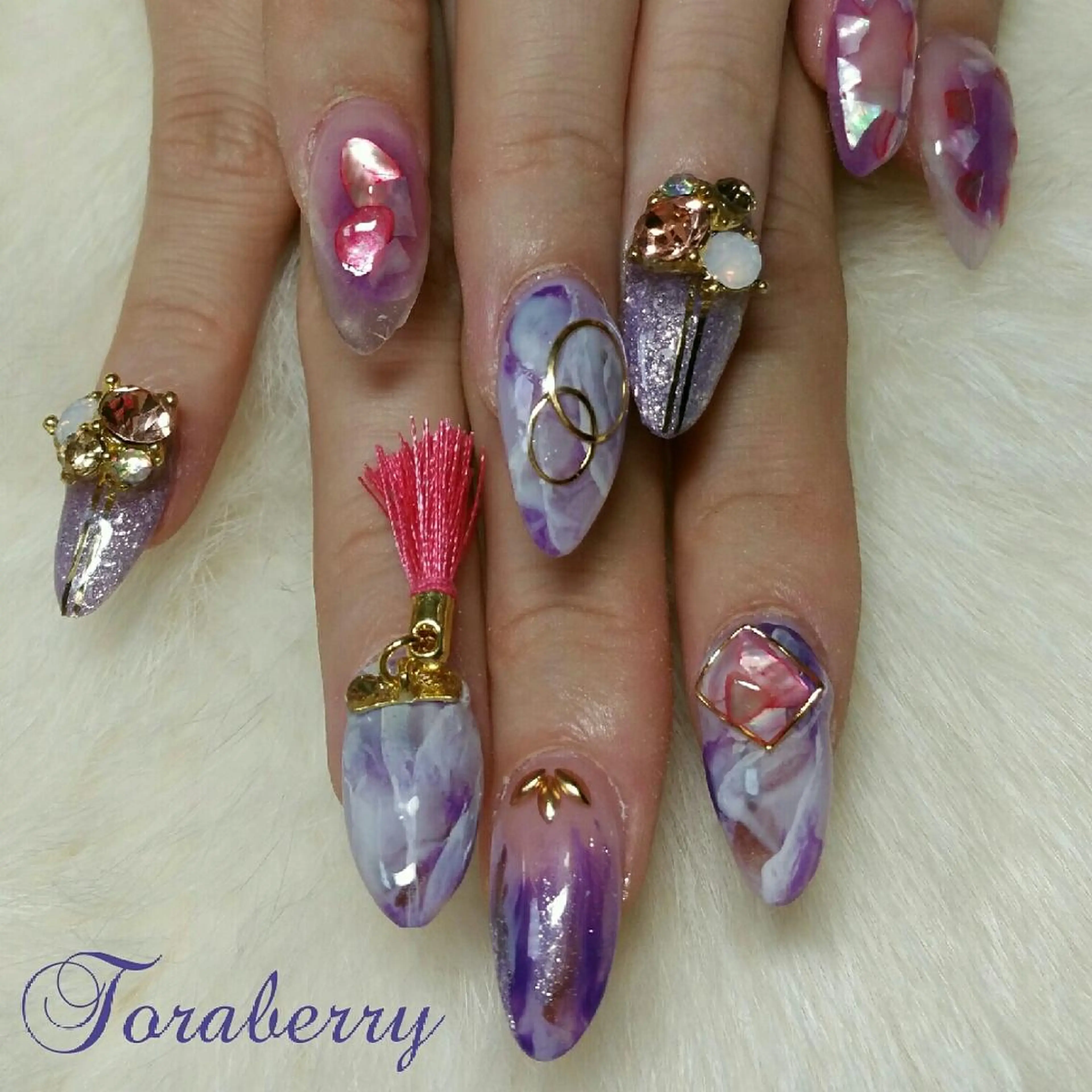 ネイル ロングネイル ハンドネイル ネイリスト なつみのネイルデザイン