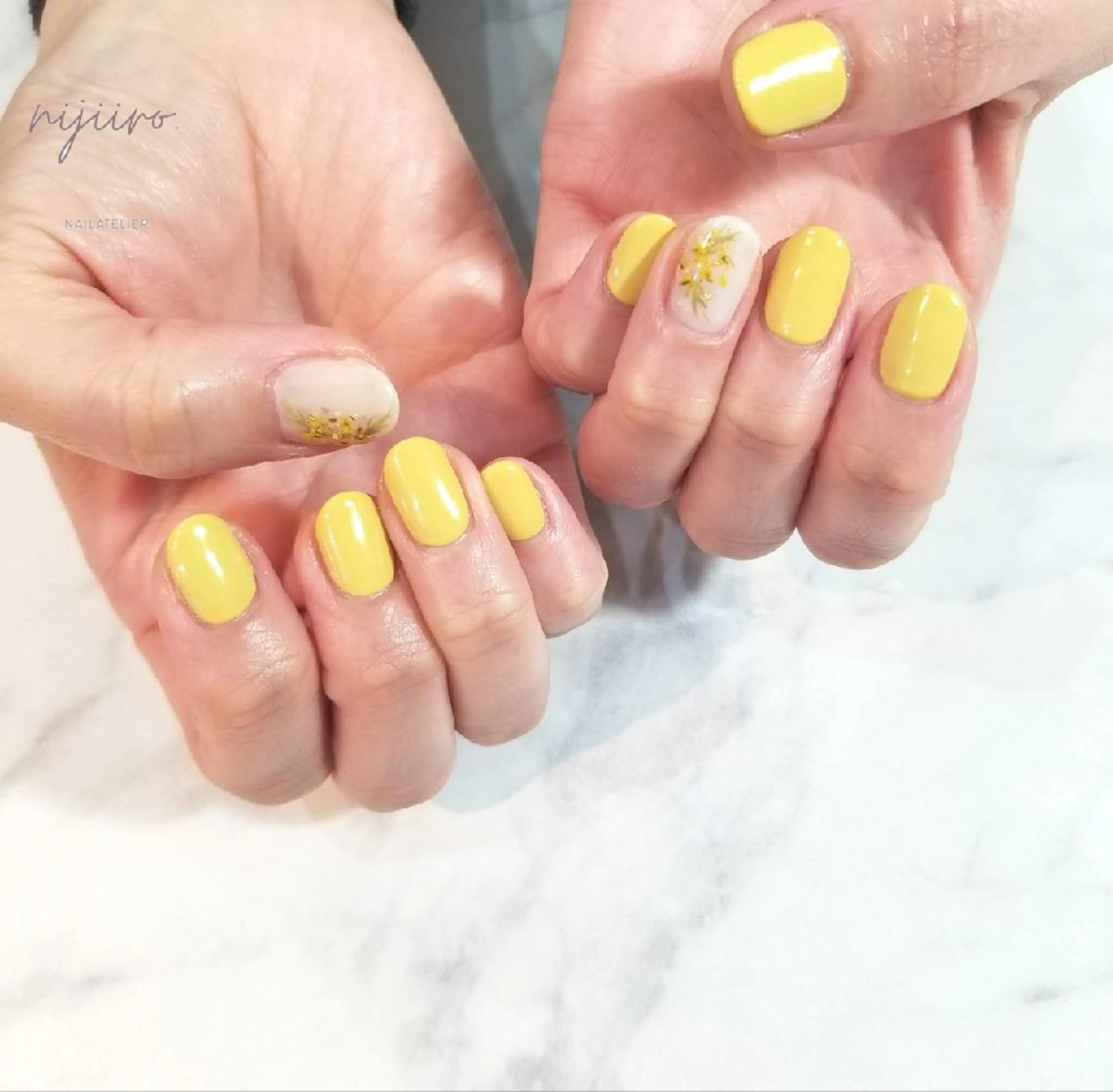 ネイル ハンドネイル nailatelier nijiiro.所属・nijiiro🌈 サトウのネイルデザイン