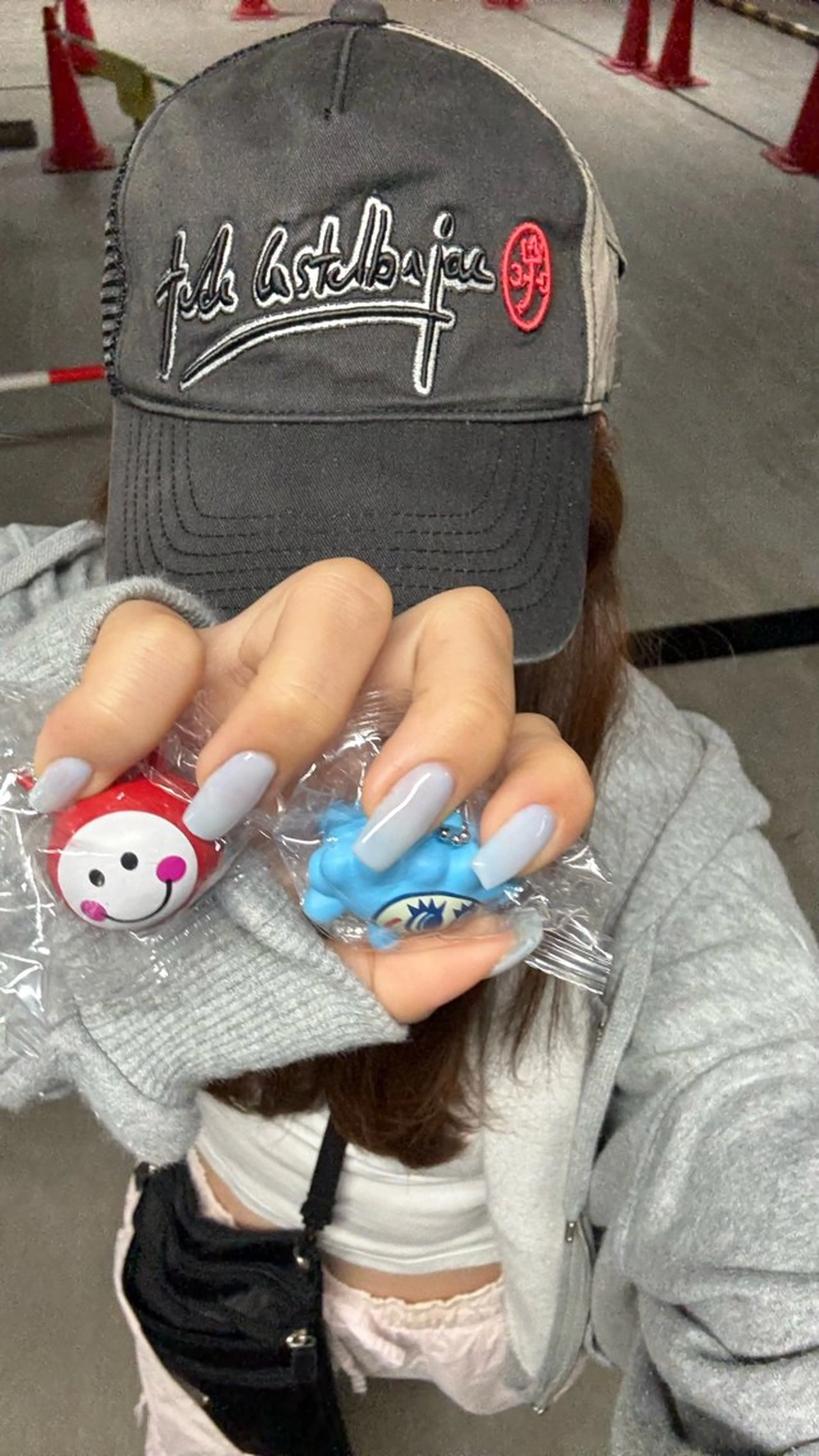 ネイル 水色 ワンカラーネイル ハンドネイル nalu🐚 京橋｜Rommyのネイルデザイン