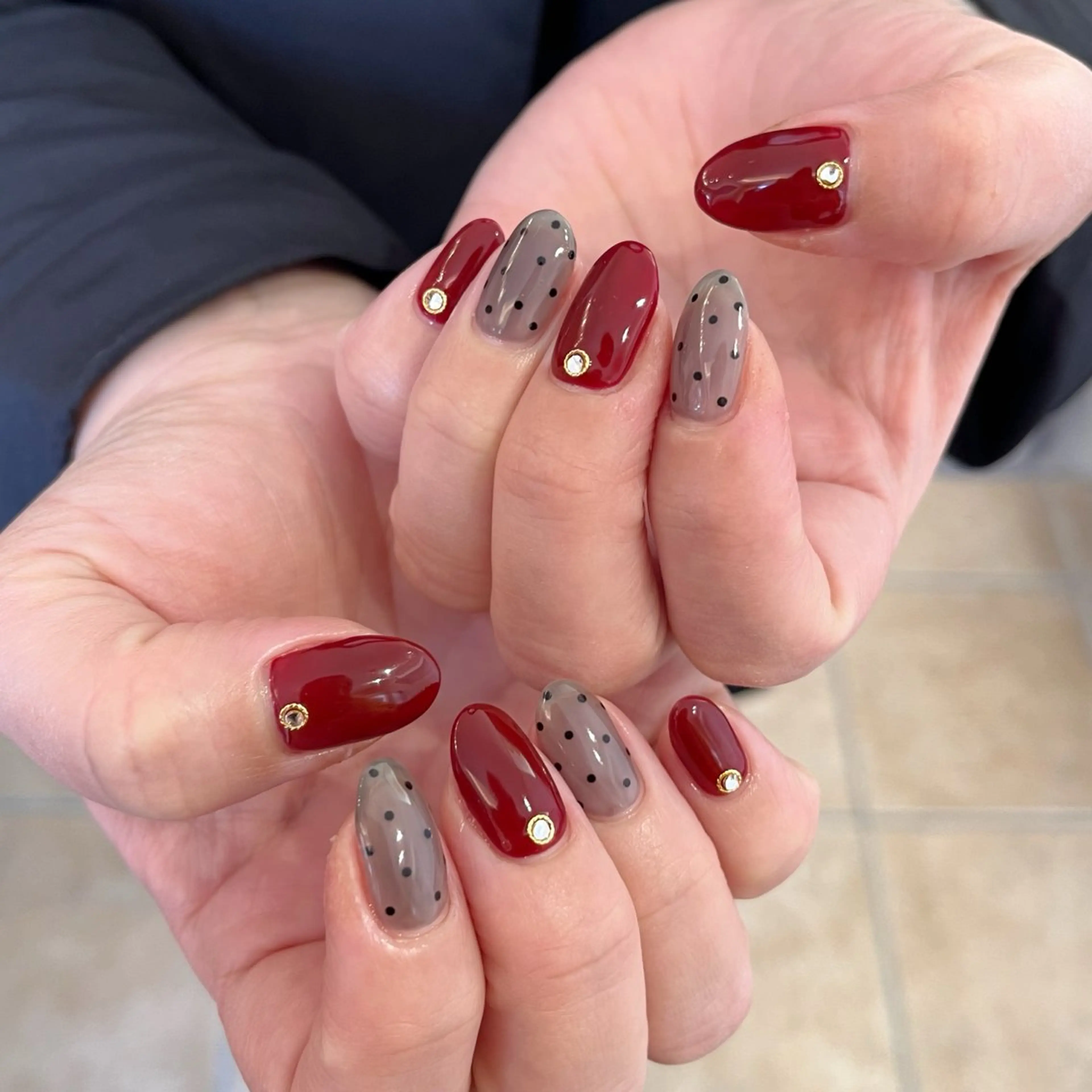 ネイル ハンドネイル 鈴木 里奈のネイルデザイン