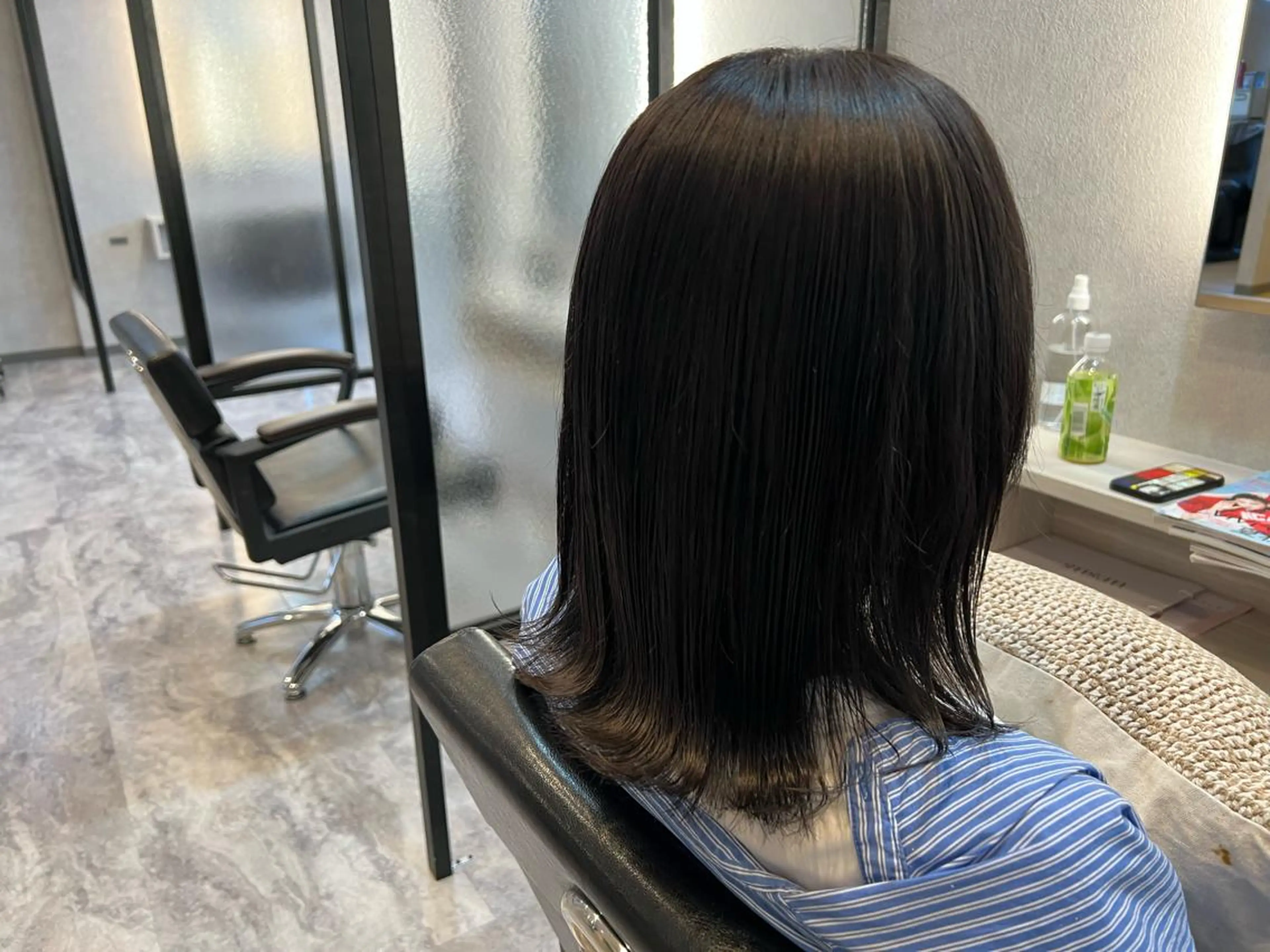 ミディアム イケダ ハルカのヘアスタイル