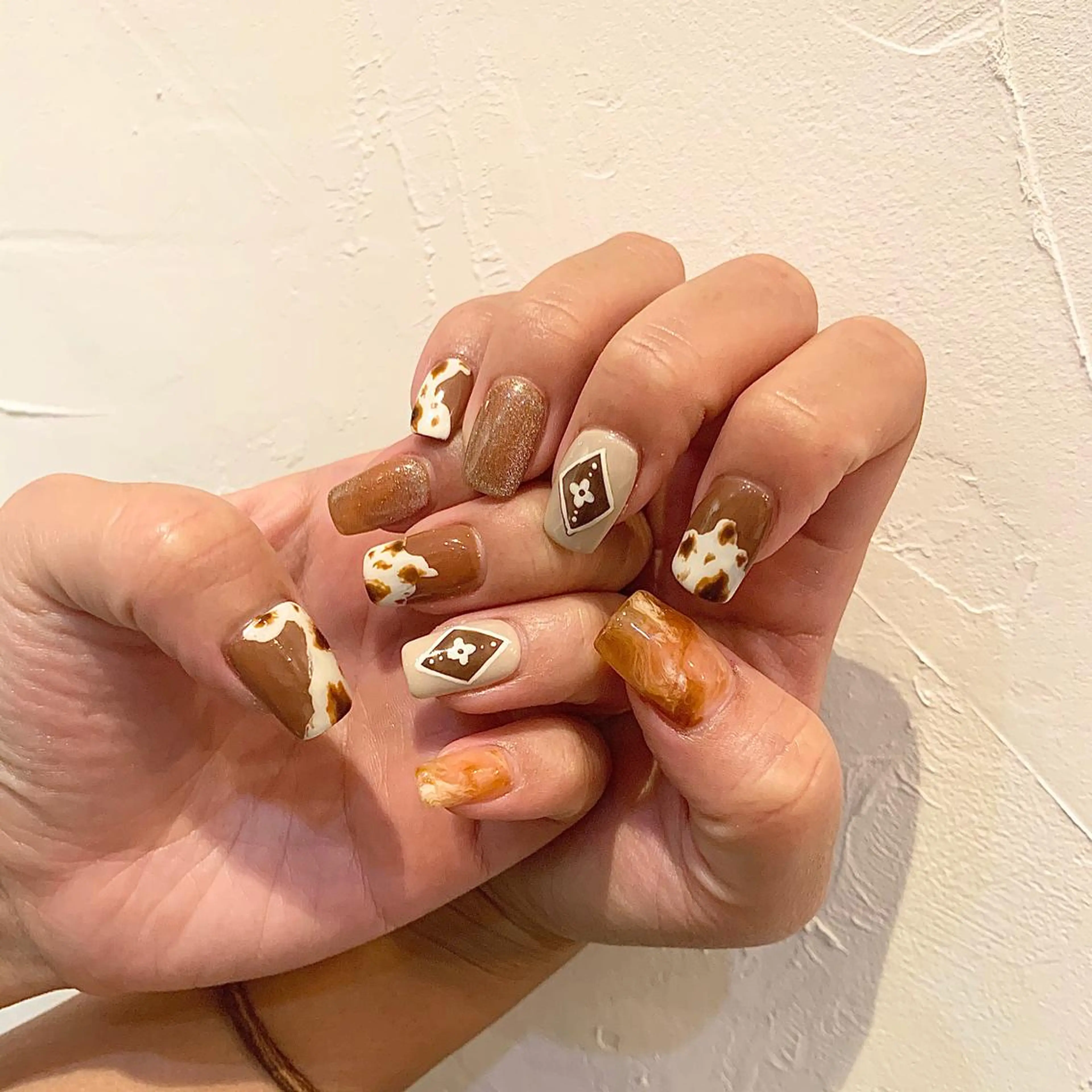 ネイル ハンドネイル revia所属・ERI Nailistのネイルデザイン