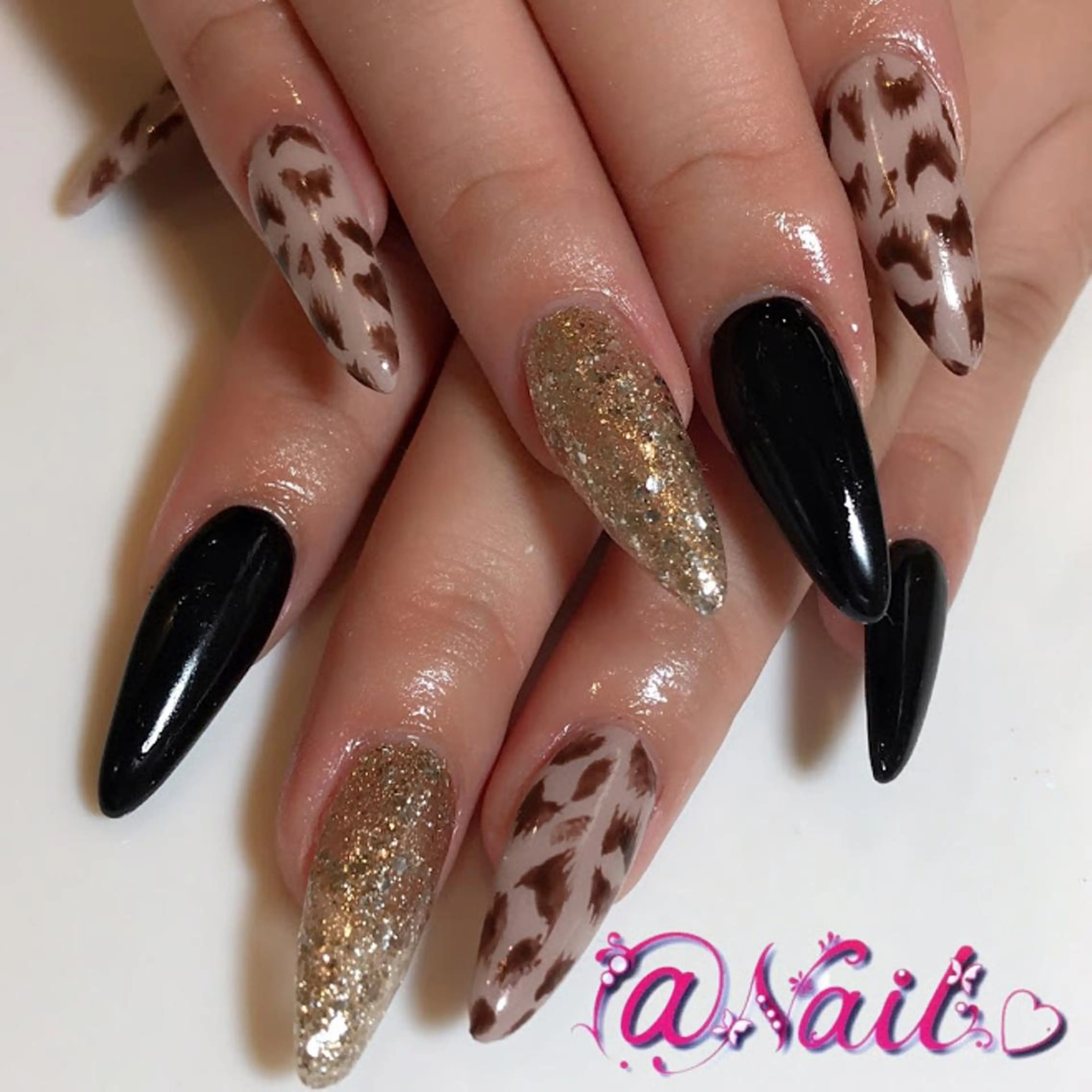 ネイル 小尾 栞のネイルデザイン