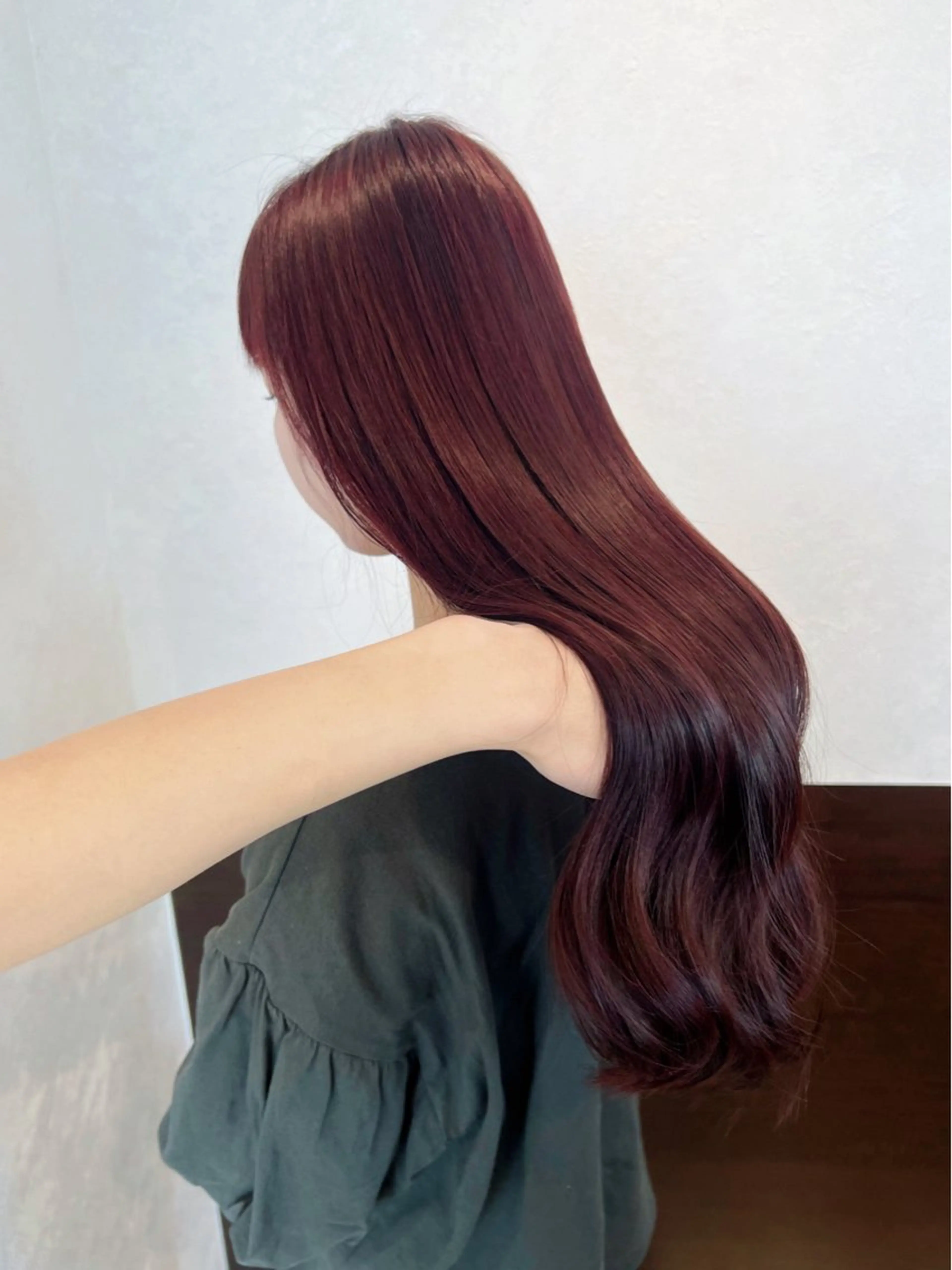 カラー nehus nagaoka所属・🖤複雑履歴ブリーチ Mizuki 🖤のヘアスタイル